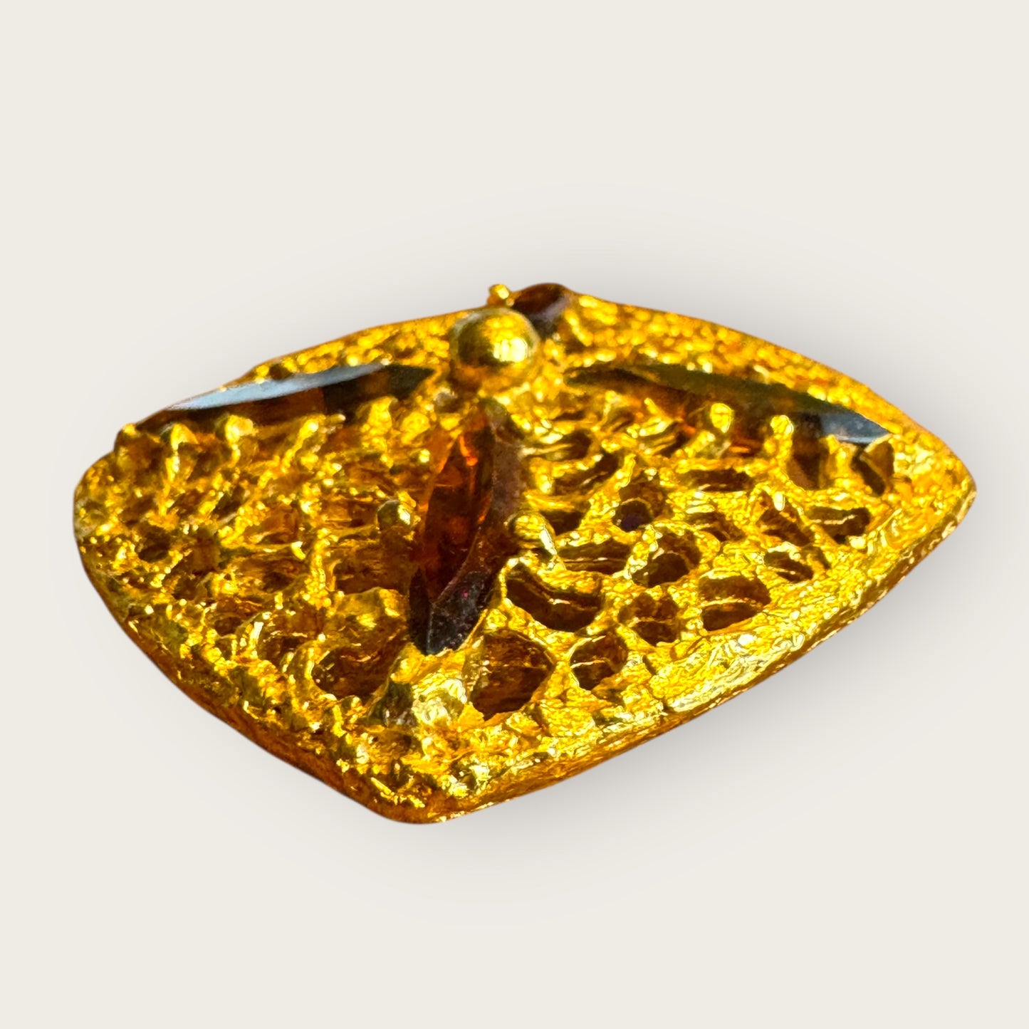 Vintage H P Inc. Brown Navette Rhinestone Filigree Gold-Tone Brooch – 1960s–1970s Statement Jewelry