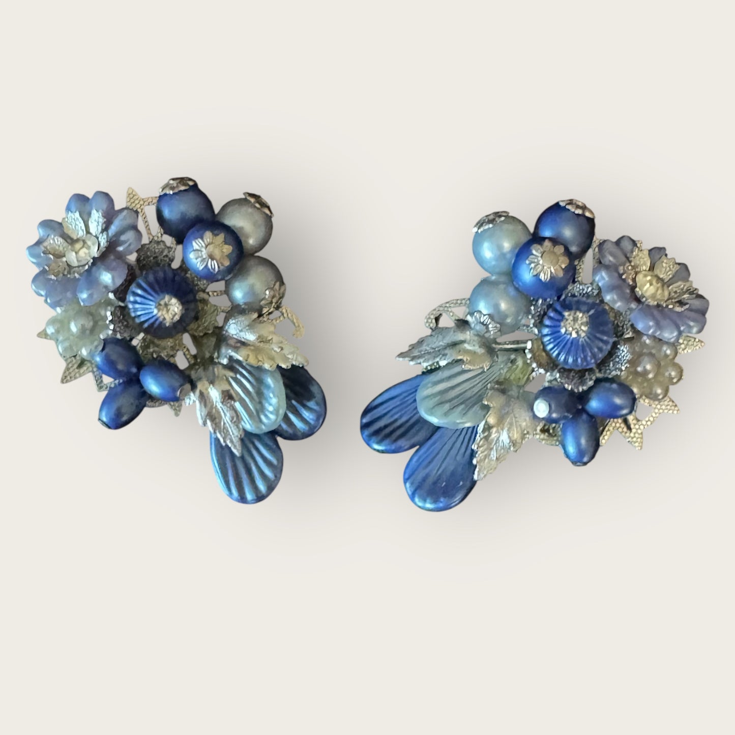 Signed Beau Jewels Vintage Blue Floral Cluster Clip-On Earrings – Mid-Century Statement Jewelry