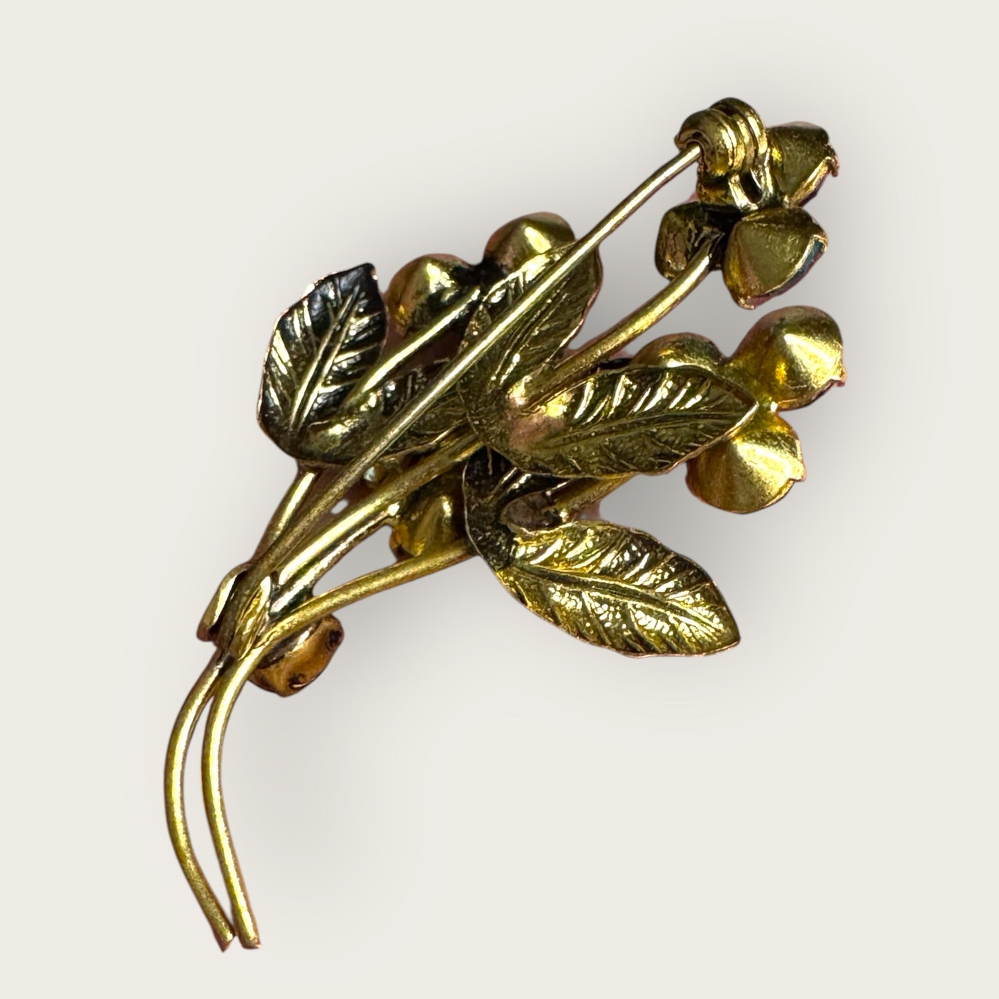 Vintage Austrian-Style Blue & Teal Rhinestone Floral Brooch – Mid-Century Bouquet Pin, Gold-Tone, 1950s–60s