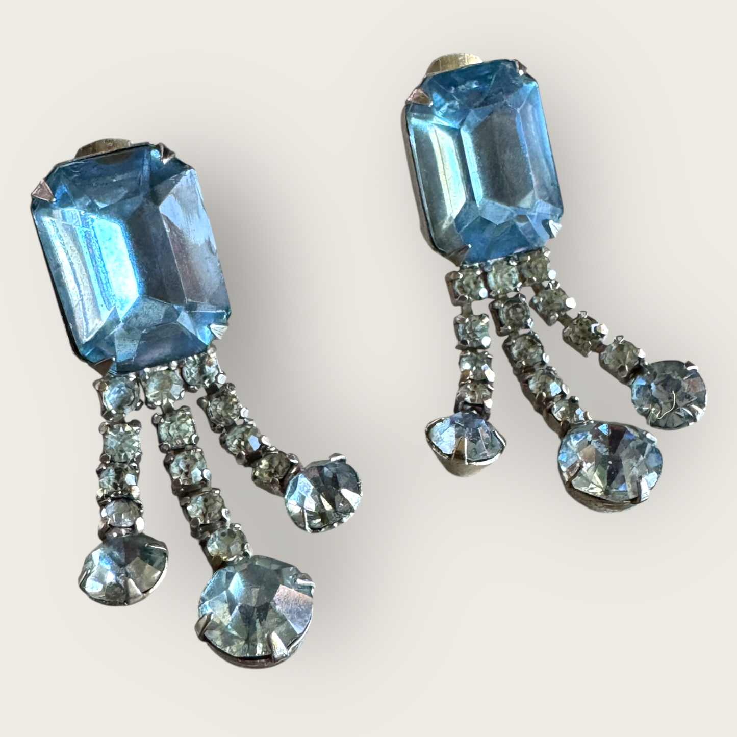 Mid-Century Baby Blue Rhinestone Statement Earrings – 1950s Chunky Clip-On Dangles