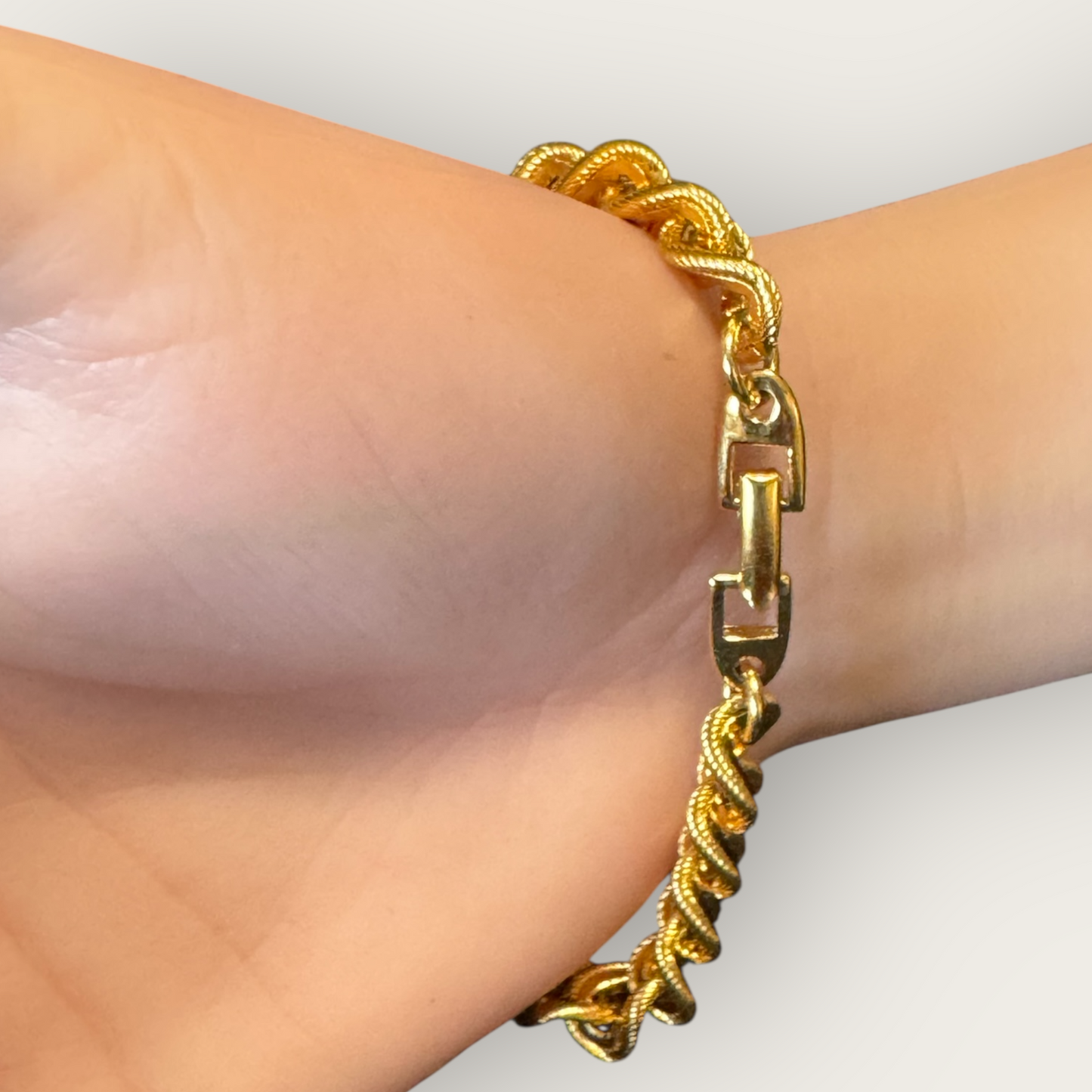 Vintage Napier Gold-Tone Link Bracelet – Signed Patent Pending, Chunky Chain, 6 ¾ Inch