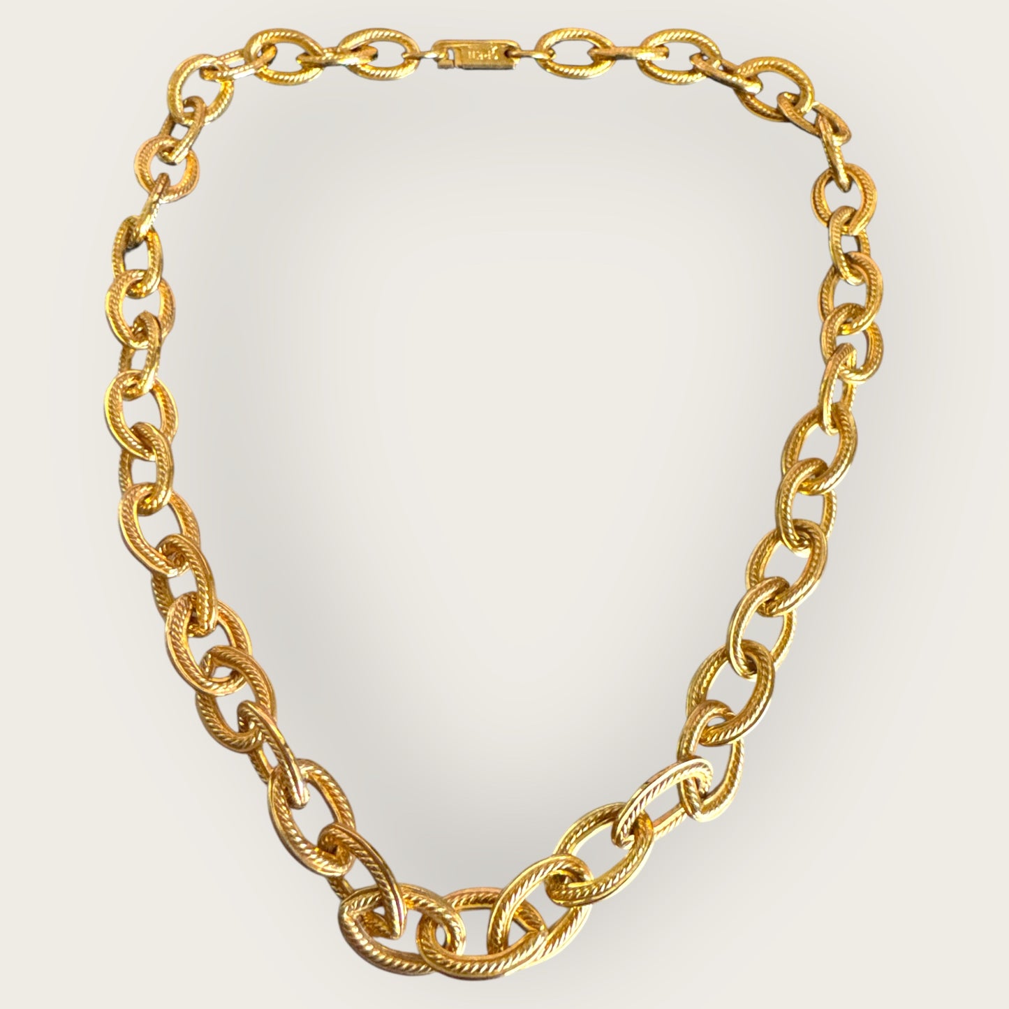 Vintage Napier Gold-Tone Rope Textured Link Necklace – 17 Inch, Push–Pull Clasp, Pristine Condition