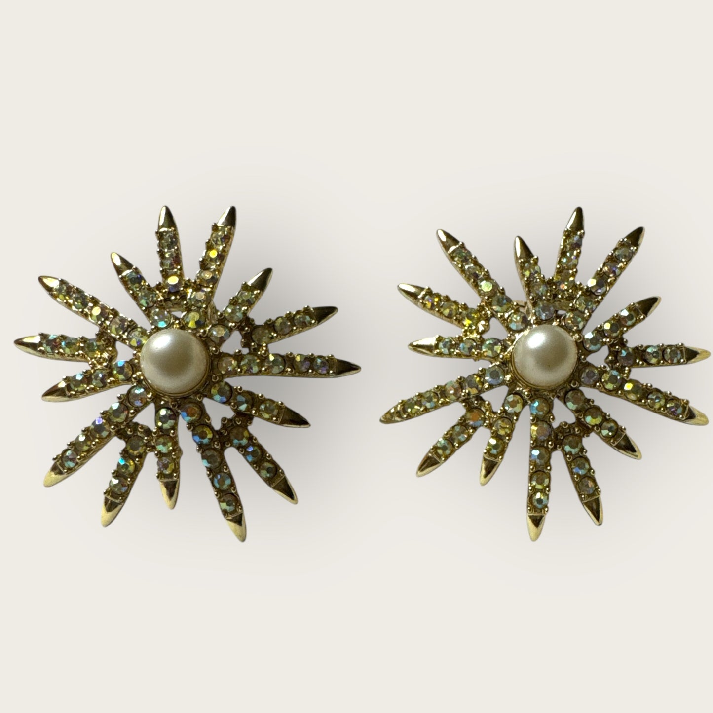 Vintage Emmons Patent Pending Starburst Clip-On Earrings – Aurora Borealis Rhinestones & Faux Pearl, 1950s