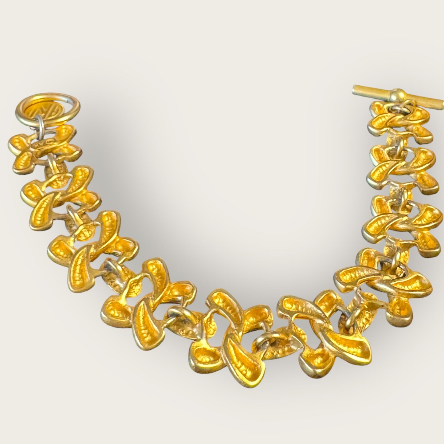 Vintage Anne Klein II Matte Gold Toggle Bracelet, XO Link Design, 7 Inch