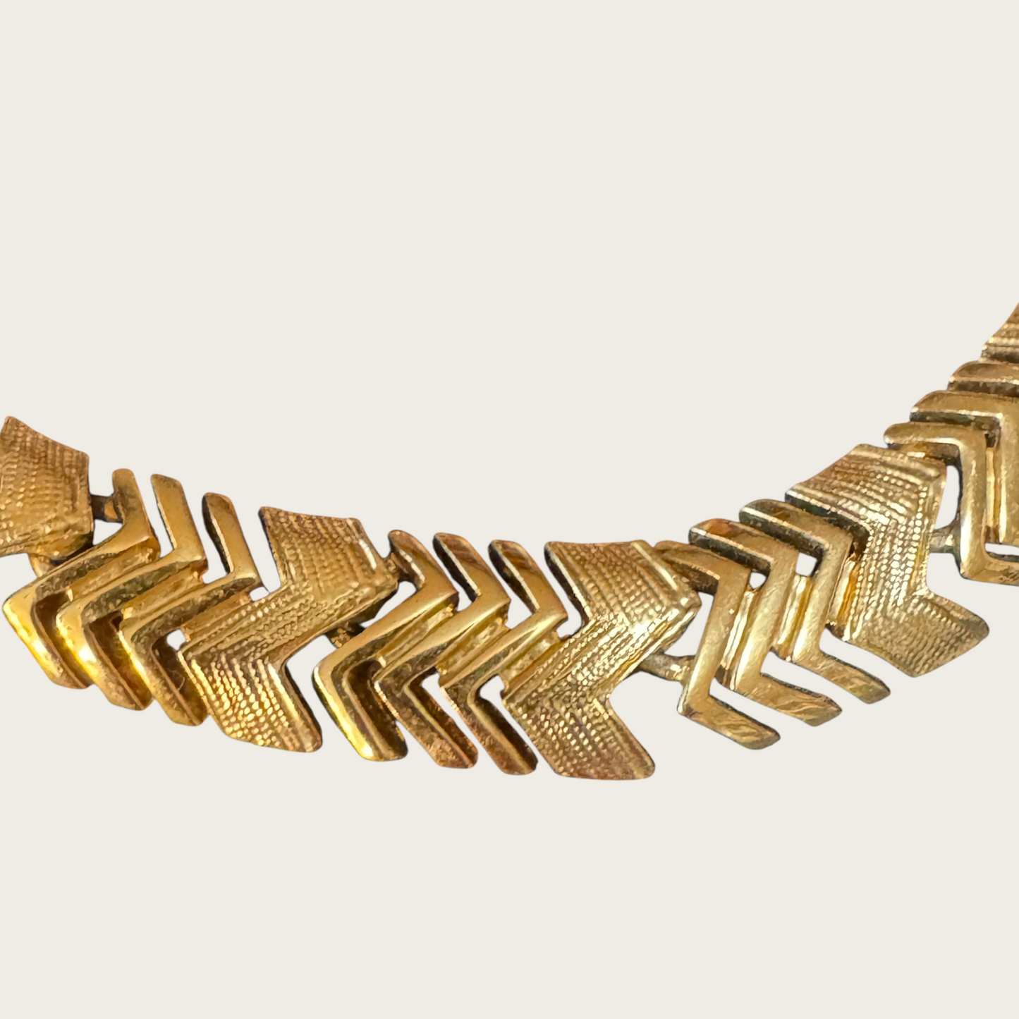 Vintage Napier Gold-Tone Chevron Choker Necklace – Signed & Patented, 1980s Statement Jewelry
