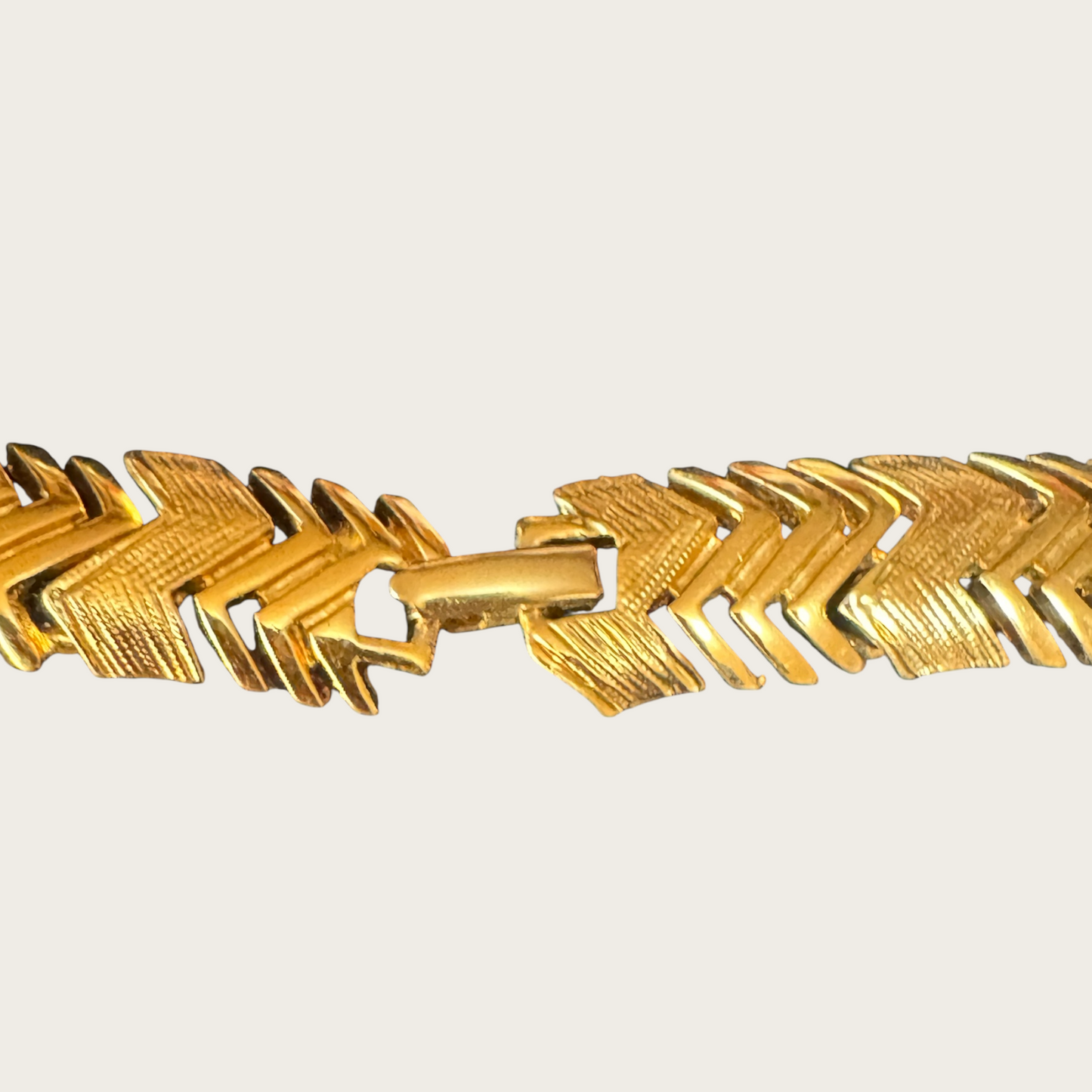 Vintage Napier Gold-Tone Chevron Choker Necklace – Signed & Patented, 1980s Statement Jewelry