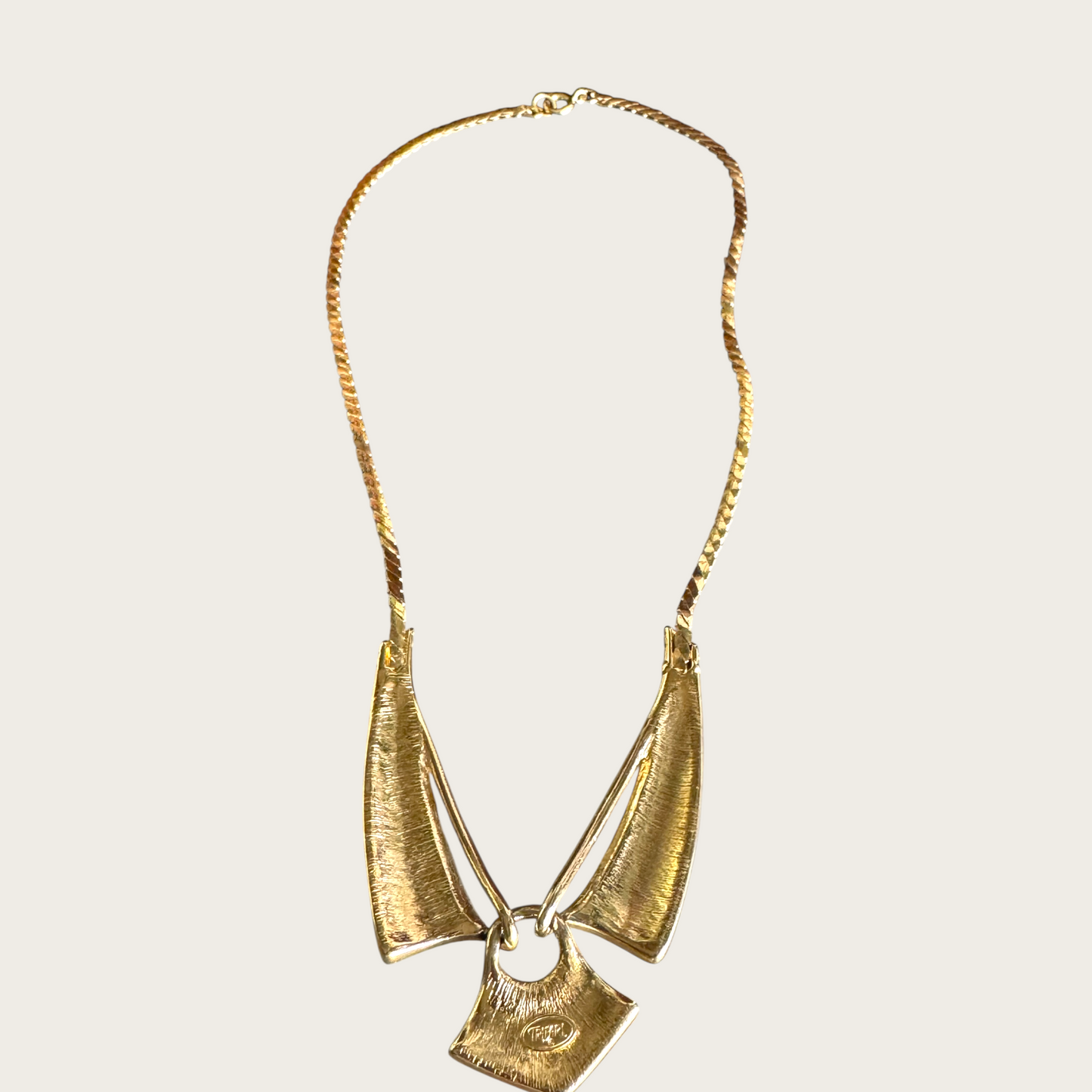 Vintage Trifari Cream Enamel Articulated Chevron Necklace – Bold Gold Tone Collar