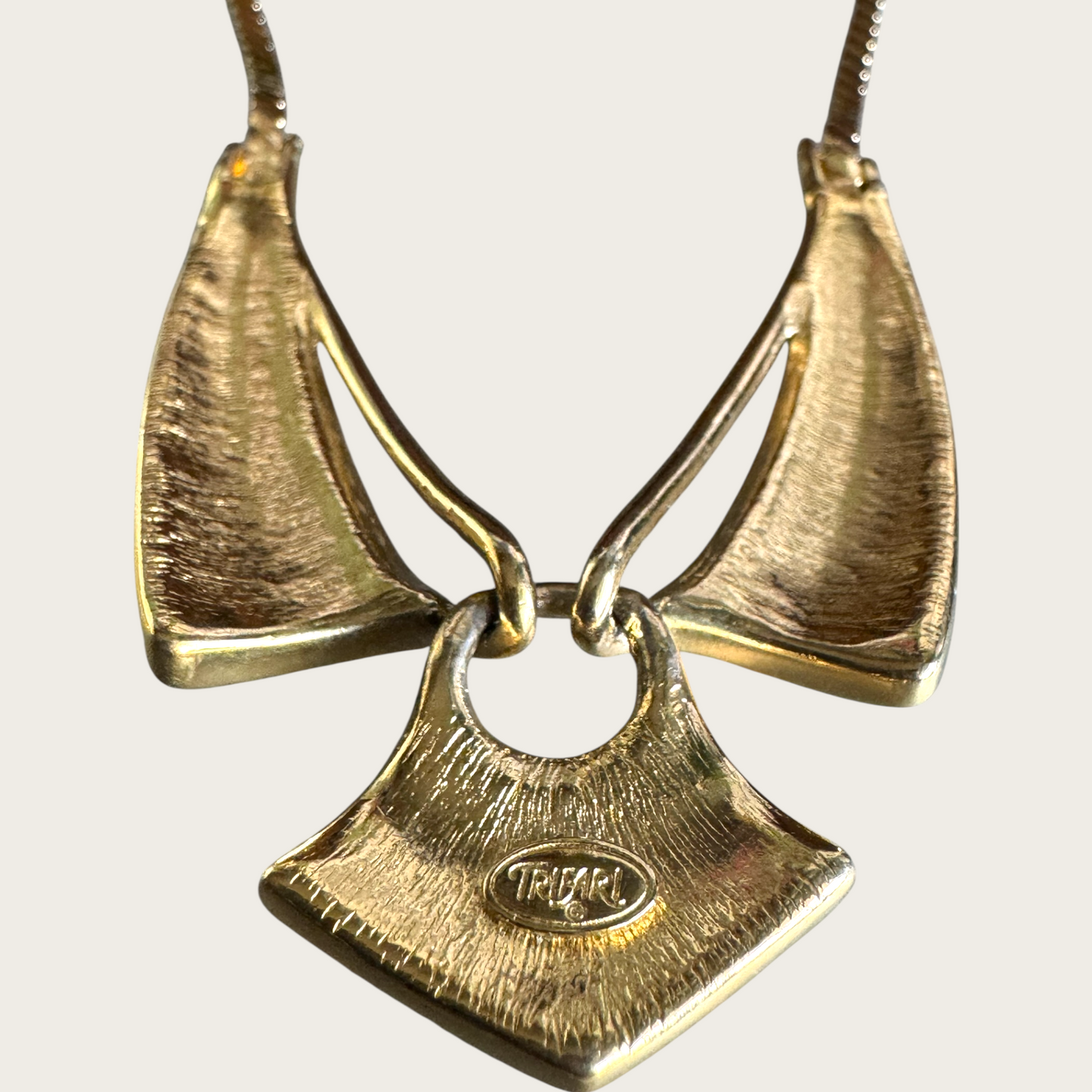 Vintage Trifari Cream Enamel Articulated Chevron Necklace – Bold Gold Tone Collar
