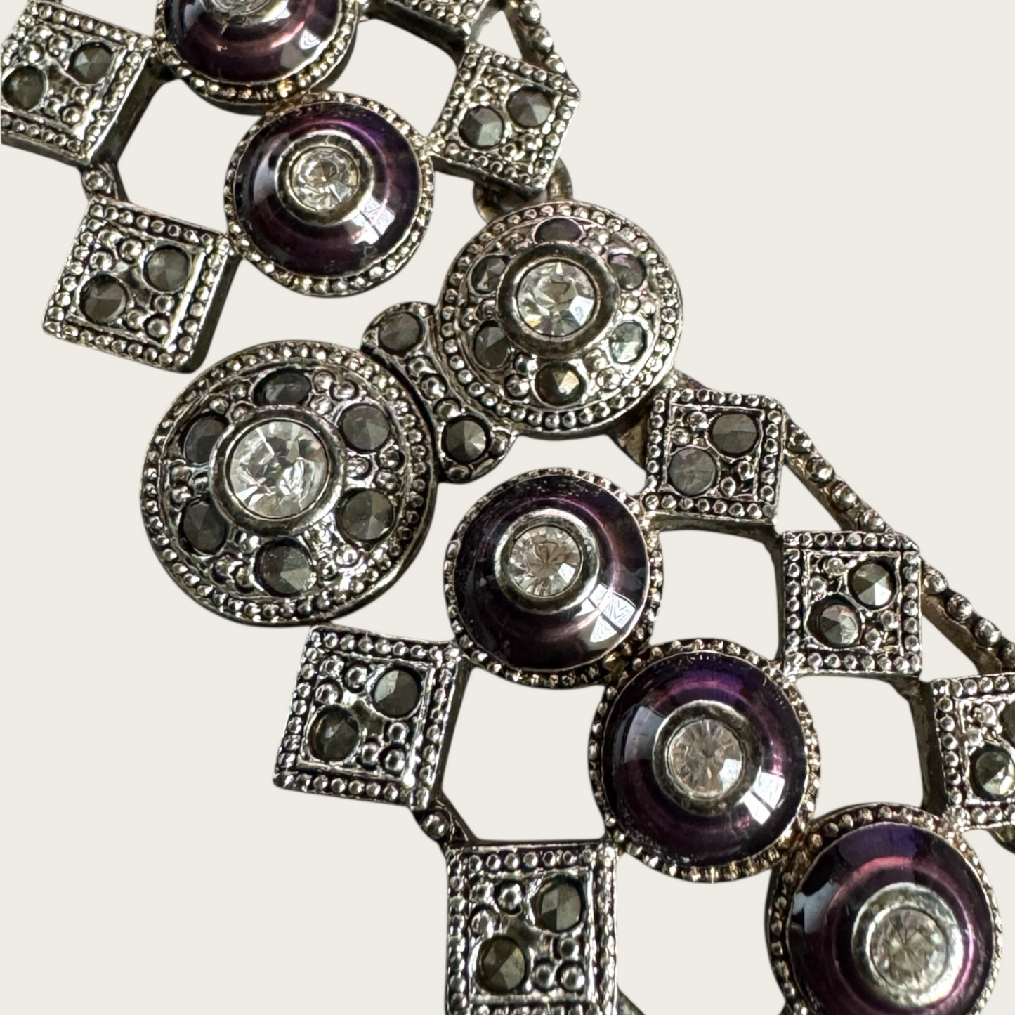 Rare Vintage Monet Platinum-Tone Collar Necklace – Articulated with Plum Enamel & Crystal Accents, Signed