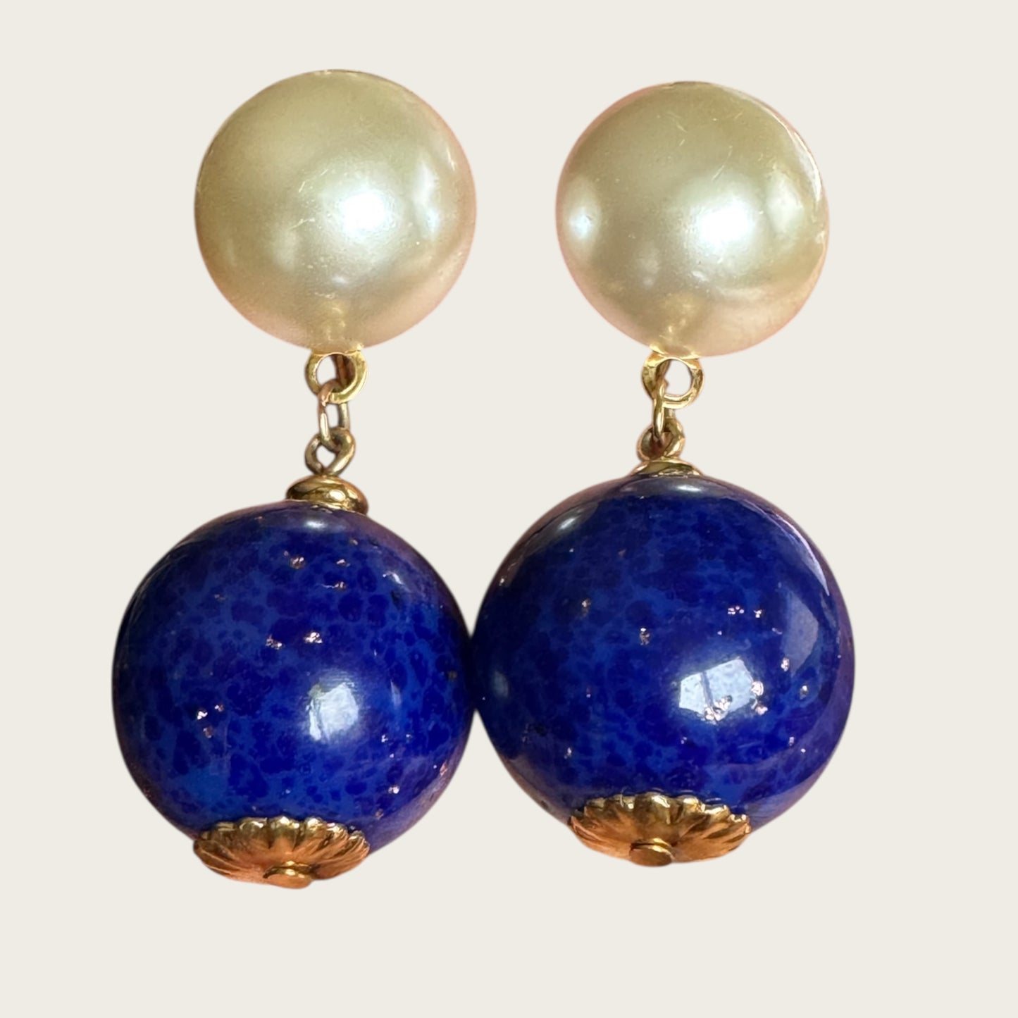 Vintage Napier Pearl & Lapis-Glass Dangle Earrings – Gold-Tone Signed Screw Back, 1950s