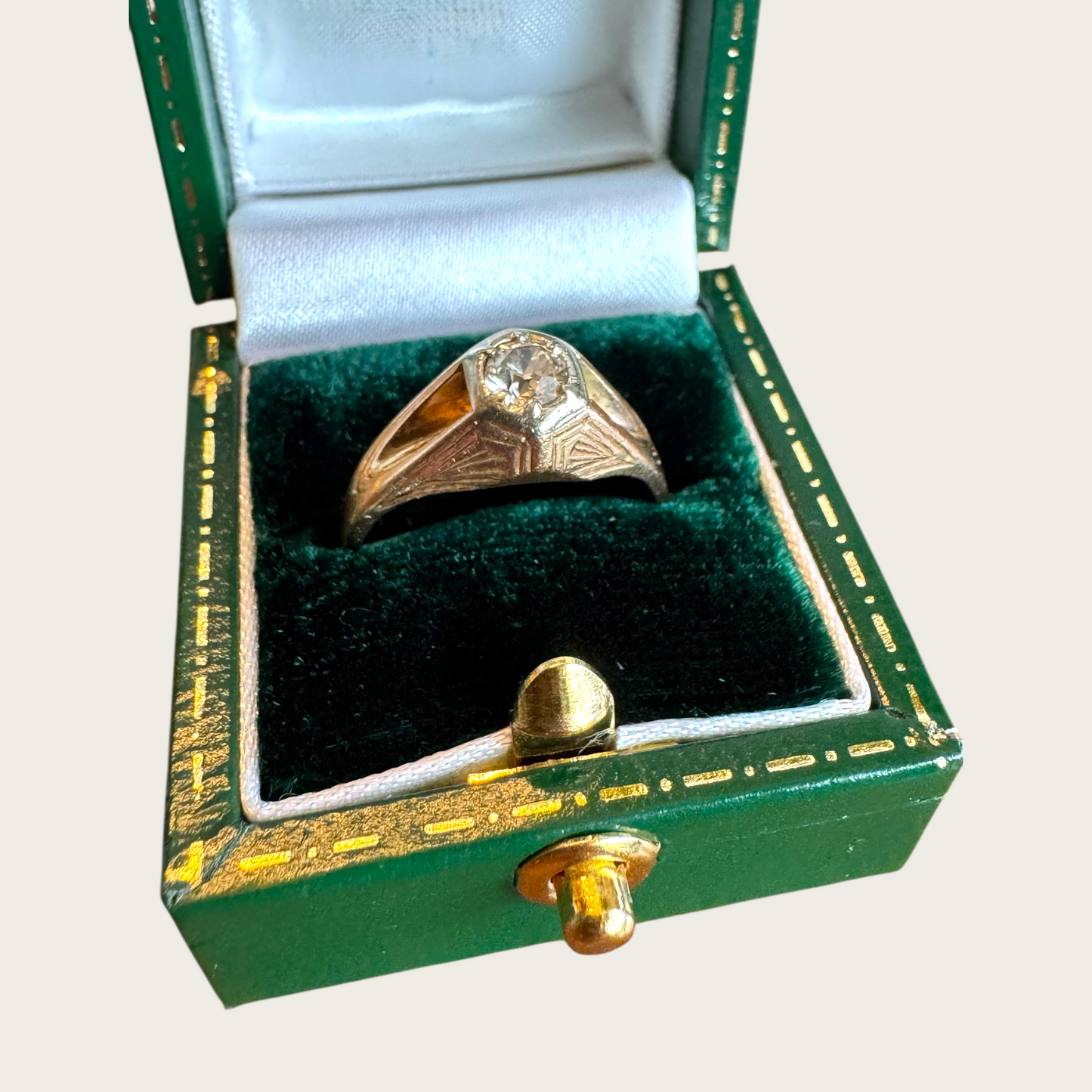 Art Deco 14K Gold Natural Diamond Gent’s Ring – Hexagonal Setting, WWP Maker’s Mark, 0.75ct | Private Collection
