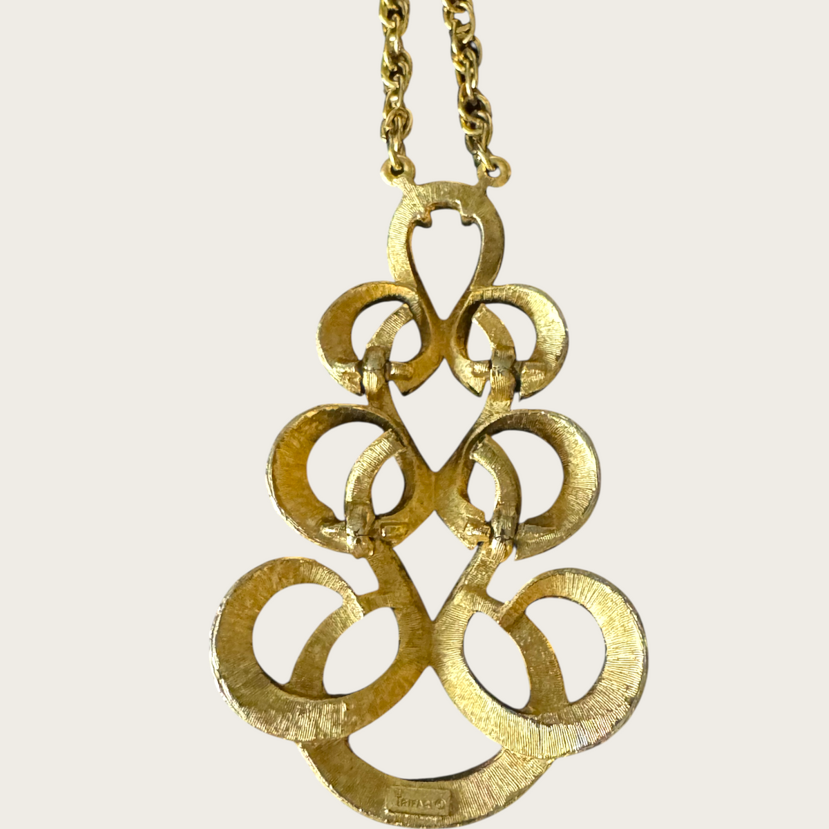 Vintage Crown Trifari Gold-Tone Serpentine Pendant Necklace