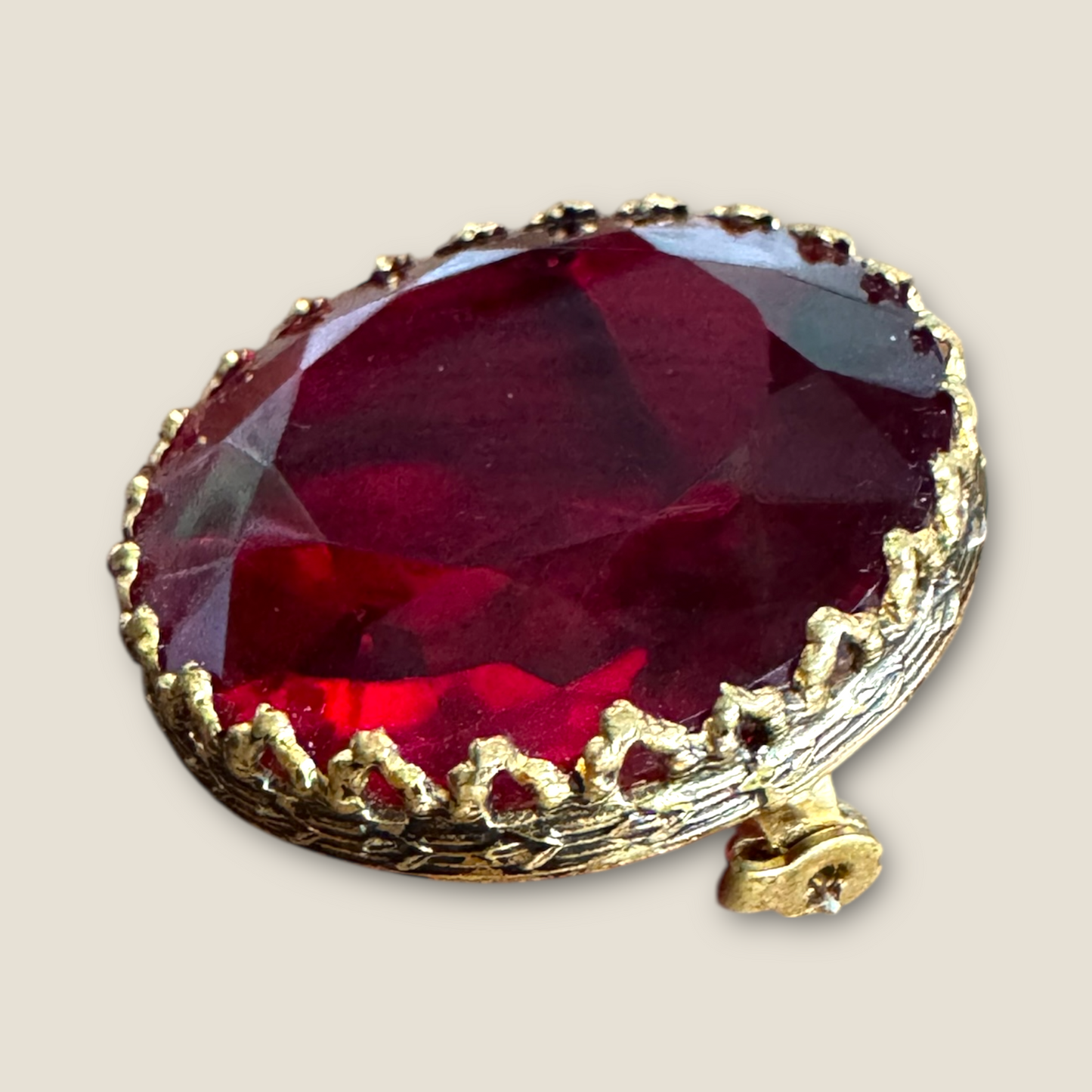 Vintage Western Germany Ruby Red Glass Brooch – Faceted Gold-Tone Pin, 1950s