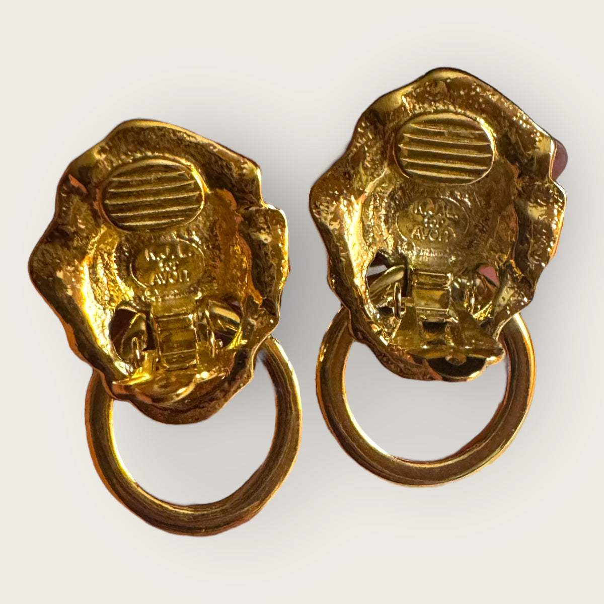 Vintage KJL for Avon Lionhead Door Knocker Earrings – Gold Tone Clip-On Statement Jewelry with Rhinestone Eyes