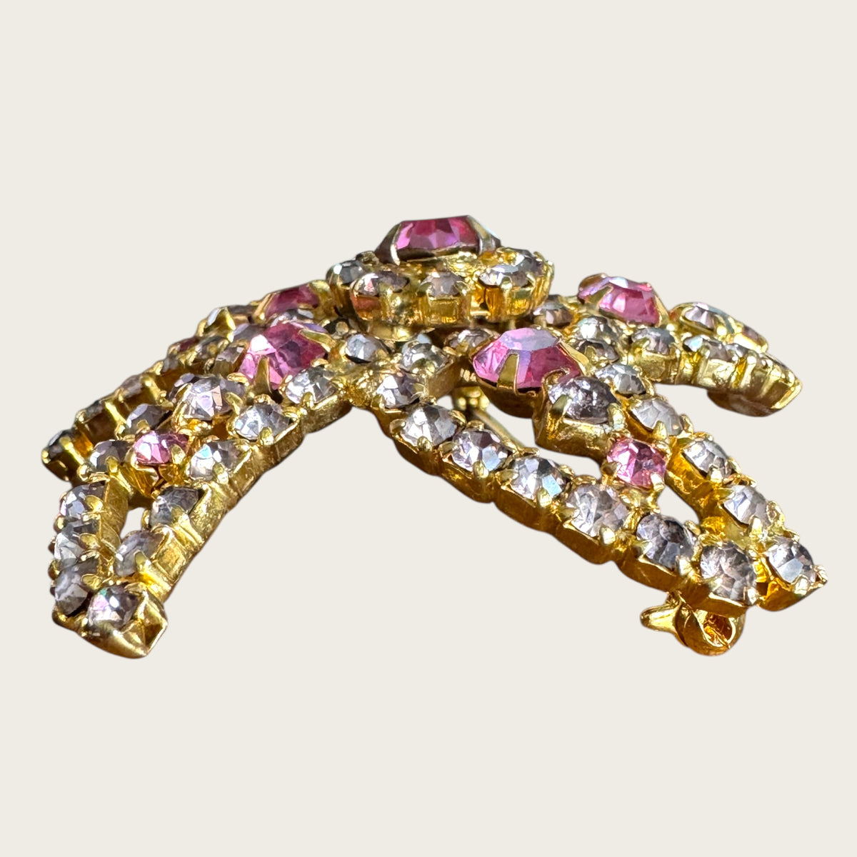 Vintage Mid-Century Pink & Lavender Rhinestone Starburst Brooch – Layered Gold-Tone Statement Pin, 1950s