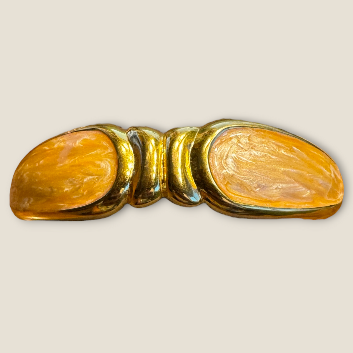 Vintage Napier Beige Enamel and Gold-Tone Hinged Bracelet – 1980s–1990s Statement Jewelry