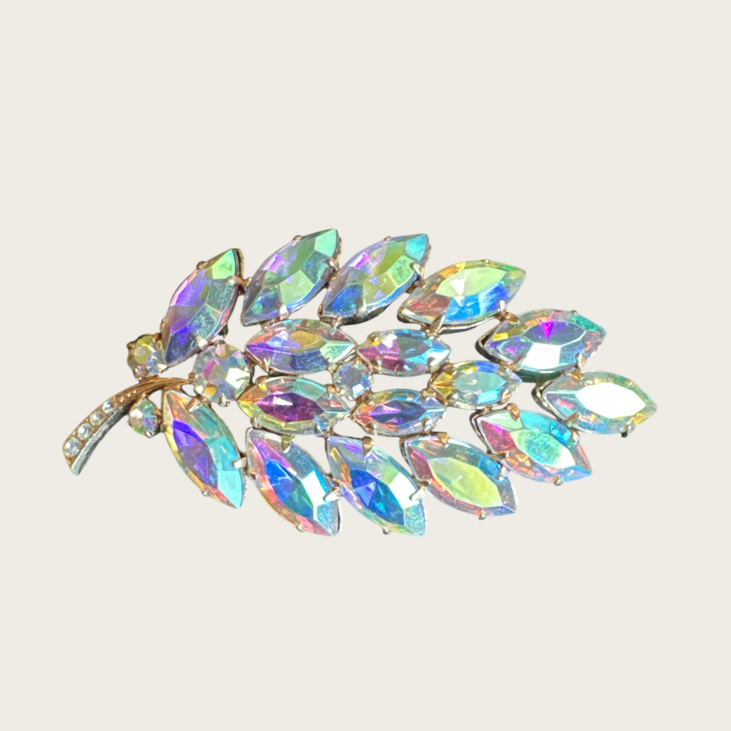 Vintage Aurora Borealis Leaf Brooch – Gold-Tone Setting with Navette Rhinestones