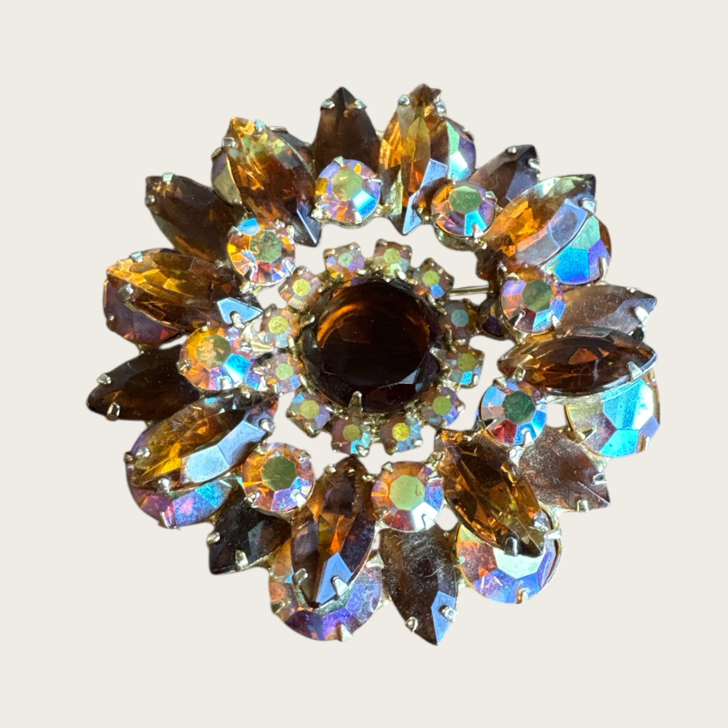 Root Beer Navette & Aurora Borealis Topaz Rhinestone Brooch – Layered Vintage Gold-Tone Design
