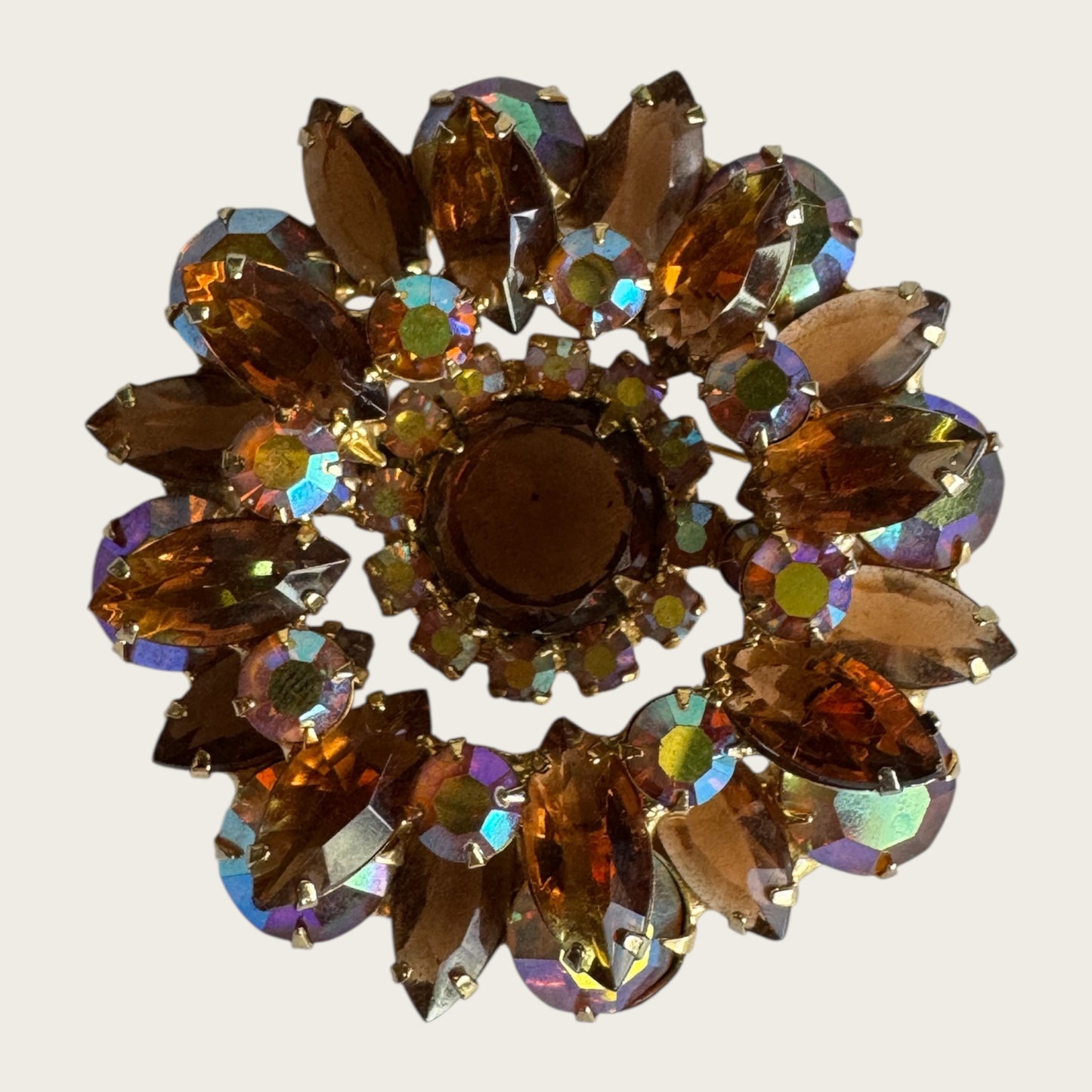 Root Beer Navette & Aurora Borealis Topaz Rhinestone Brooch – Layered Vintage Gold-Tone Design