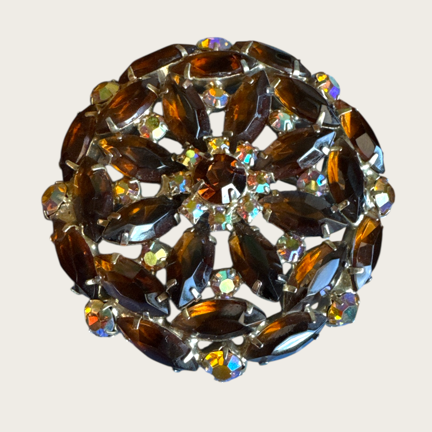 Vintage Root Beer & Aurora Borealis Rhinestone Brooch – Layered Domed Silvertone (1950s–1960s)