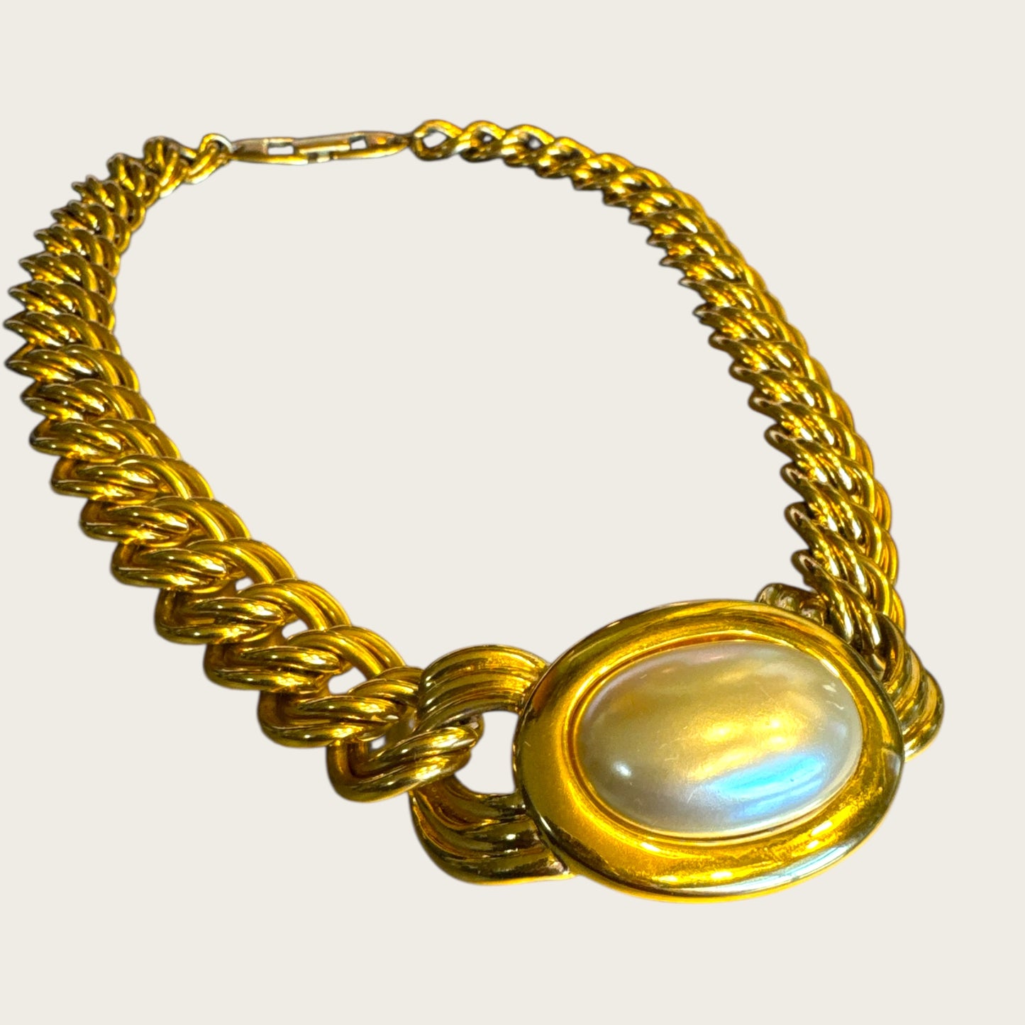 Vintage Napier Gold-Tone Chain Necklace with Oversized Faux Pearl Centerpiece