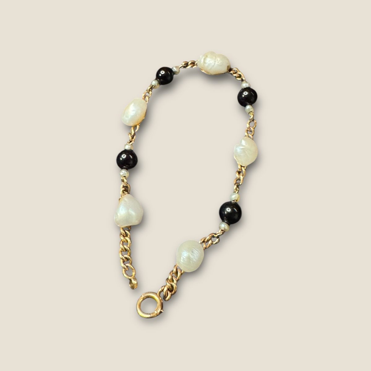 Vintage 14 Karat Gold Bracelet with Cultured Baroque Pearls & Onyx Beads