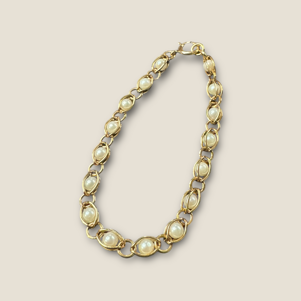 14K Yellow Gold Caged Cultured Pearl Bracelet – Mid-Century Grace & Golden Luster | Private Collection