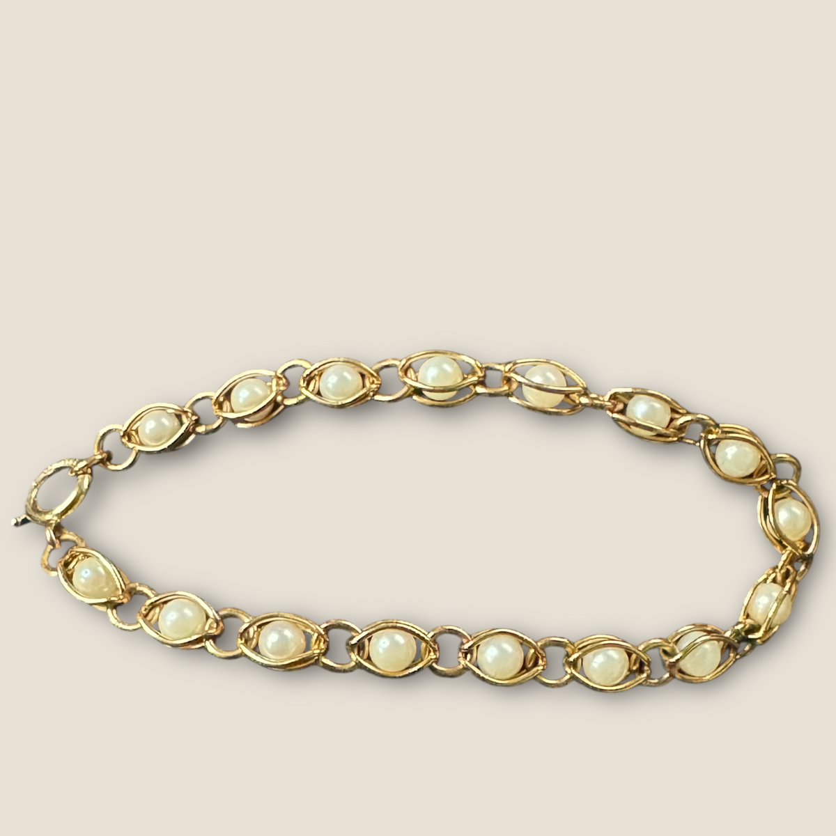 14K Yellow Gold Caged Cultured Pearl Bracelet – Mid-Century Grace & Golden Luster | Private Collection
