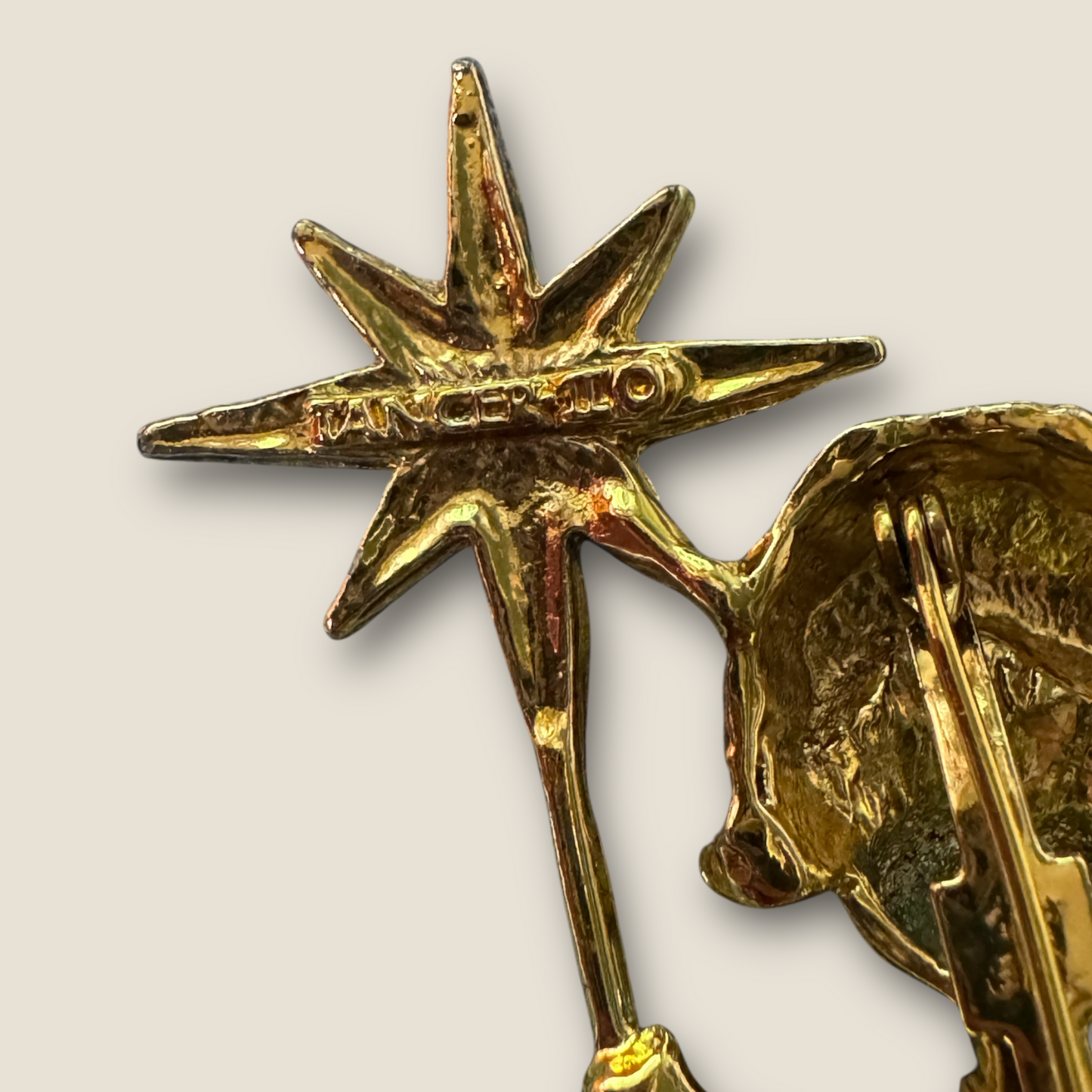 Vintage Tancer II Fairy with Crystal Rhinestone Wand Brooch – Gold-Tone, Peridot Green Eyes