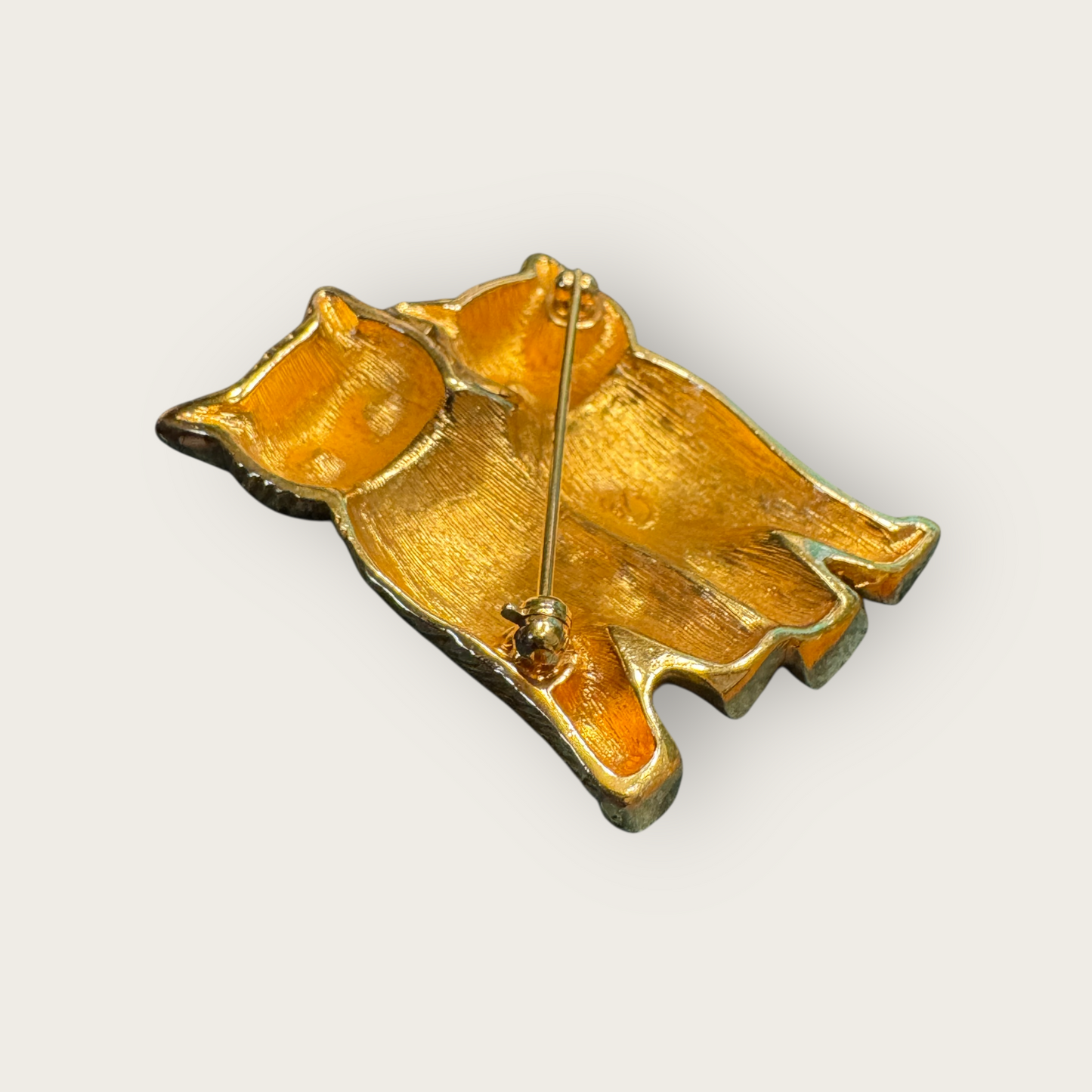 Vintage Swarovski Dual Cats Brooch – Black Enamel & Brushed Gold Tone with Emerald Crystal Eyes (c. 1980s–1990s)