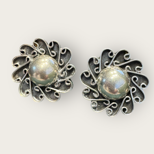 Vintage Mexican Sterling Silver Floral Clip-On Earrings – Taxco 925 TM-48