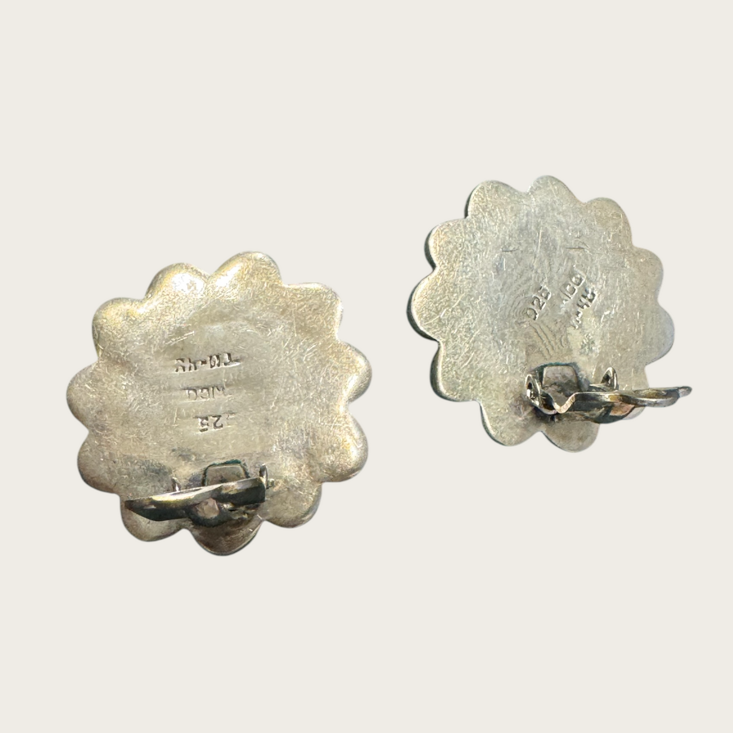 Vintage Mexican Sterling Silver Floral Clip-On Earrings – Taxco 925 TM-48
