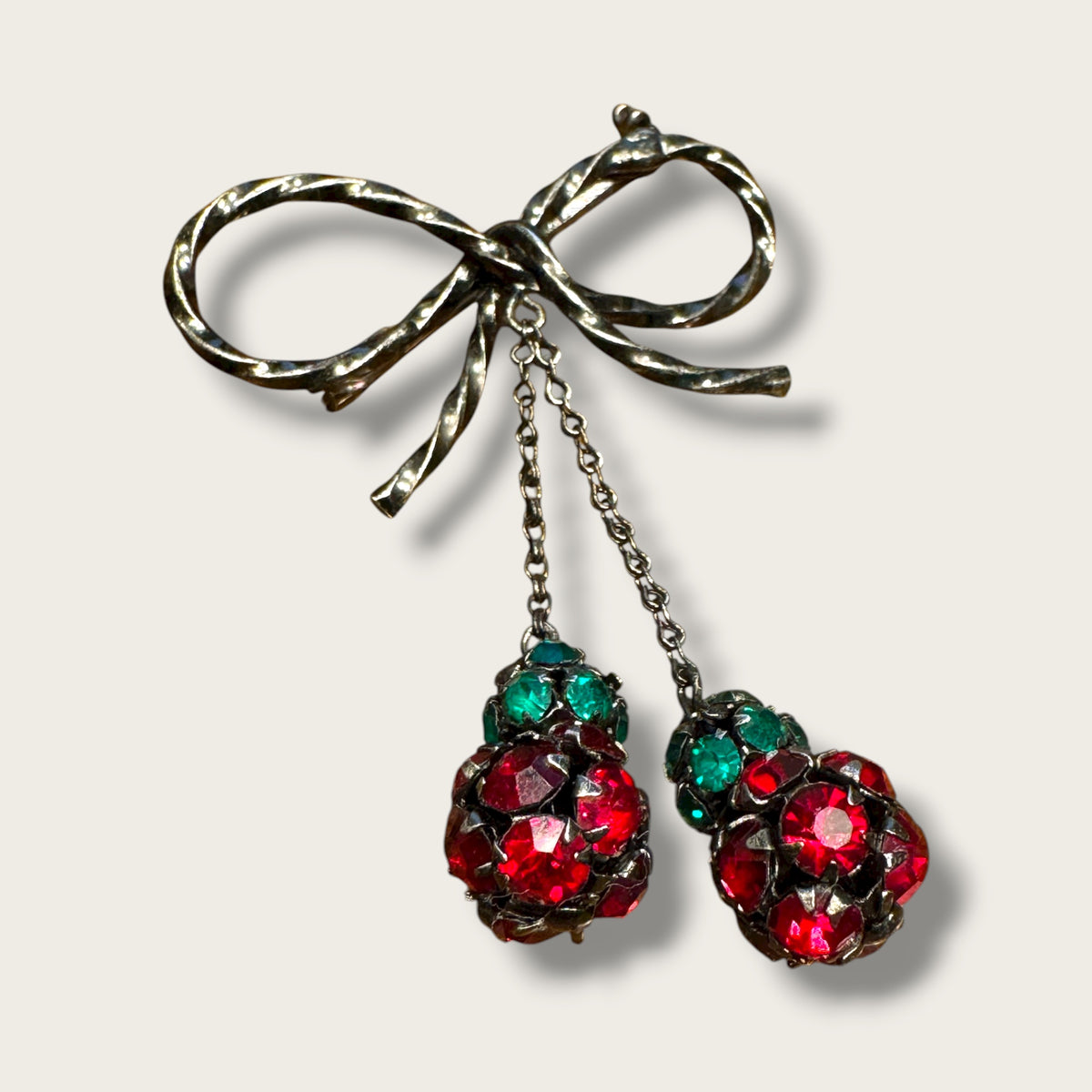 Vintage 1950s Austrian Crystal Bow Brooch with Dangling Fruit Clusters – Ruby & Emerald Rhinestones