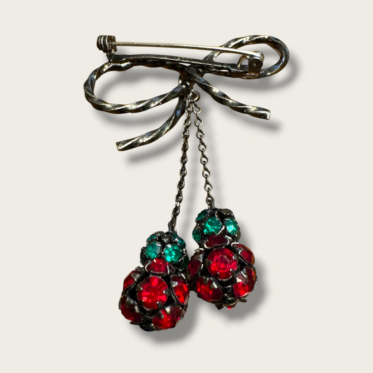 Vintage 1950s Austrian Crystal Bow Brooch with Dangling Fruit Clusters – Ruby & Emerald Rhinestones