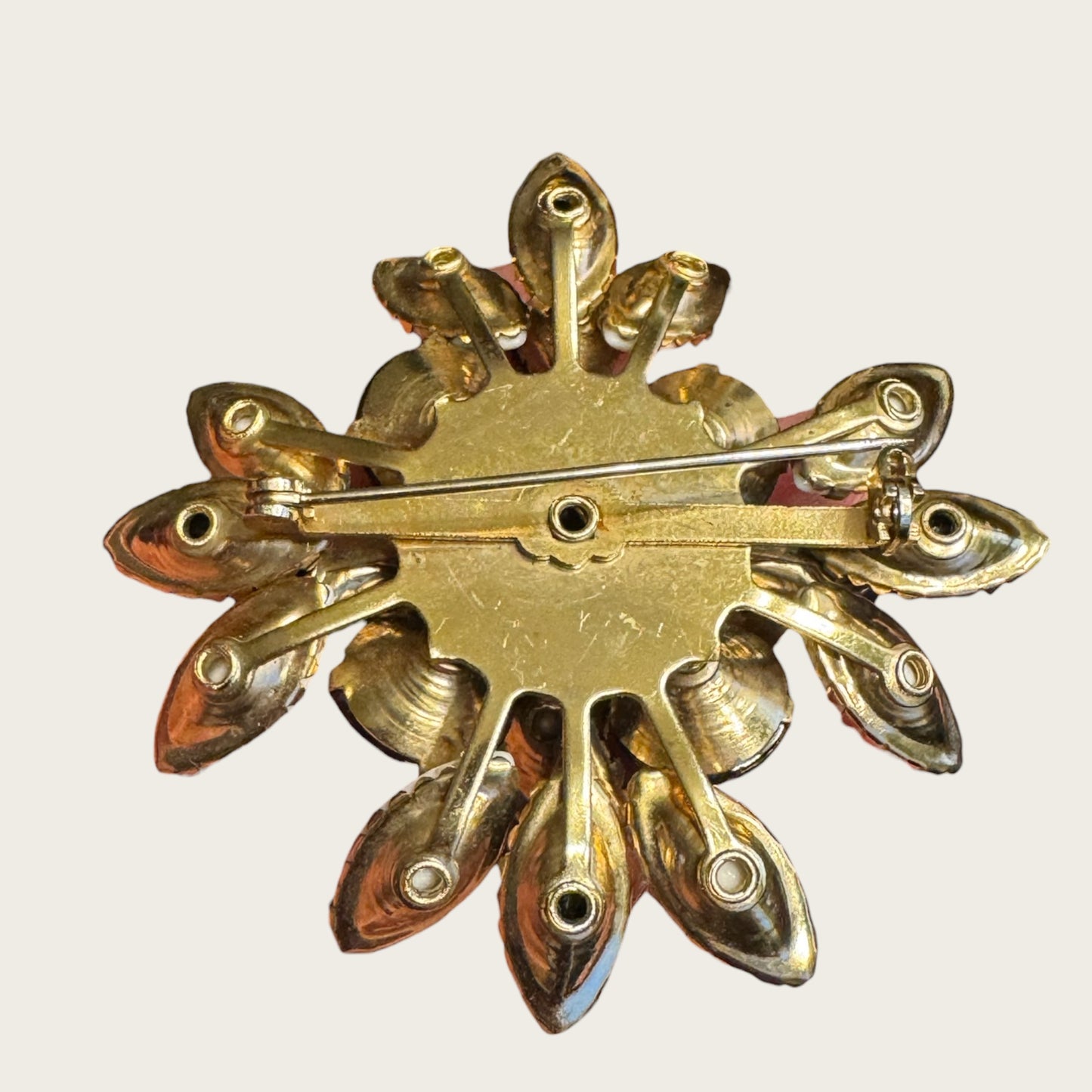 Vintage Black & White Layered Floral Brooch – Riveted Construction, Prong-Set Stones