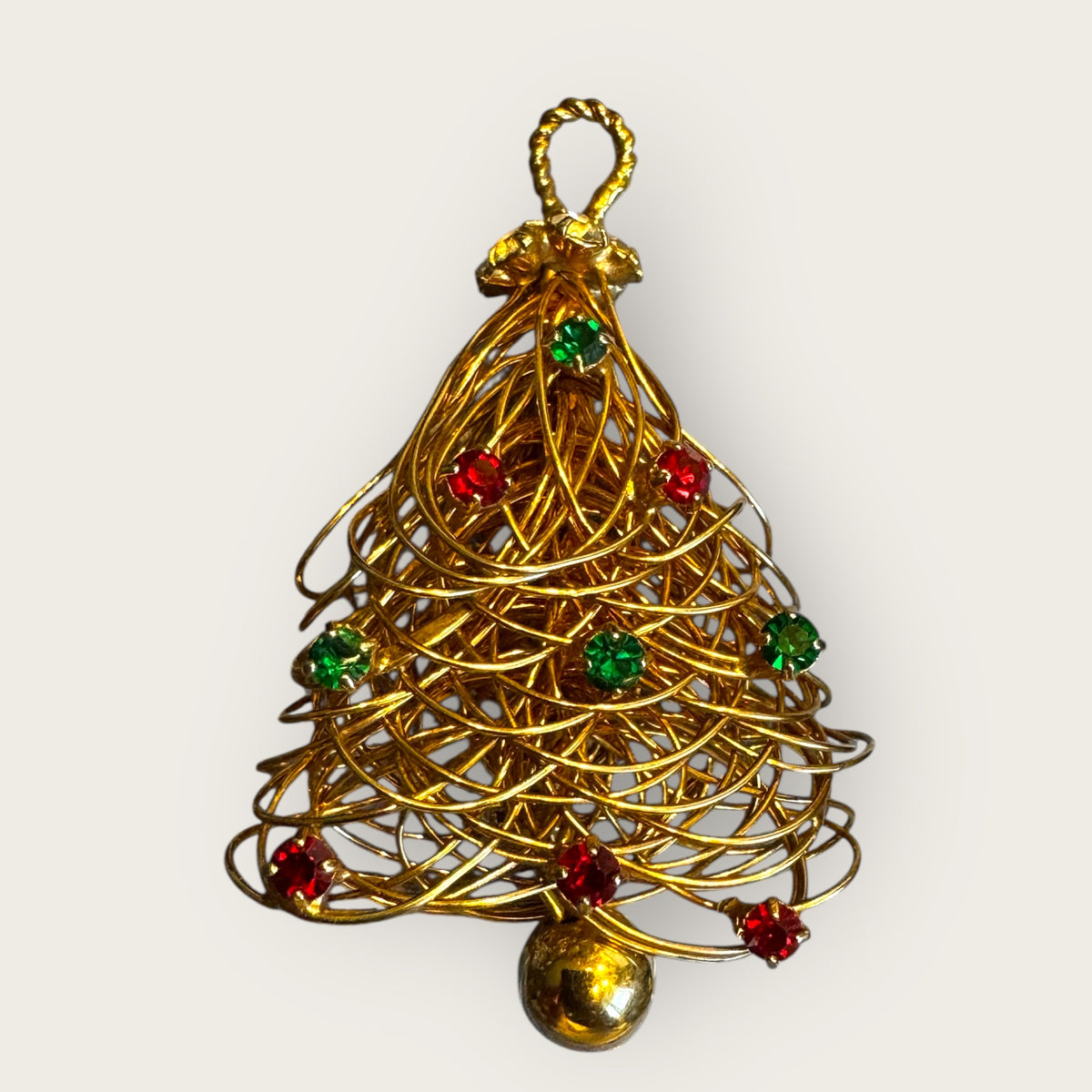 Vintage Wire-Wrapped Christmas Tree Brooch – Gold-Tone with Red & Green Rhinestones