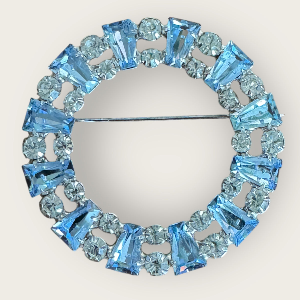 Vintage B. David Light Blue & Clear Rhinestone Circle Brooch – Silver-Tone | Mid-Century Elegance