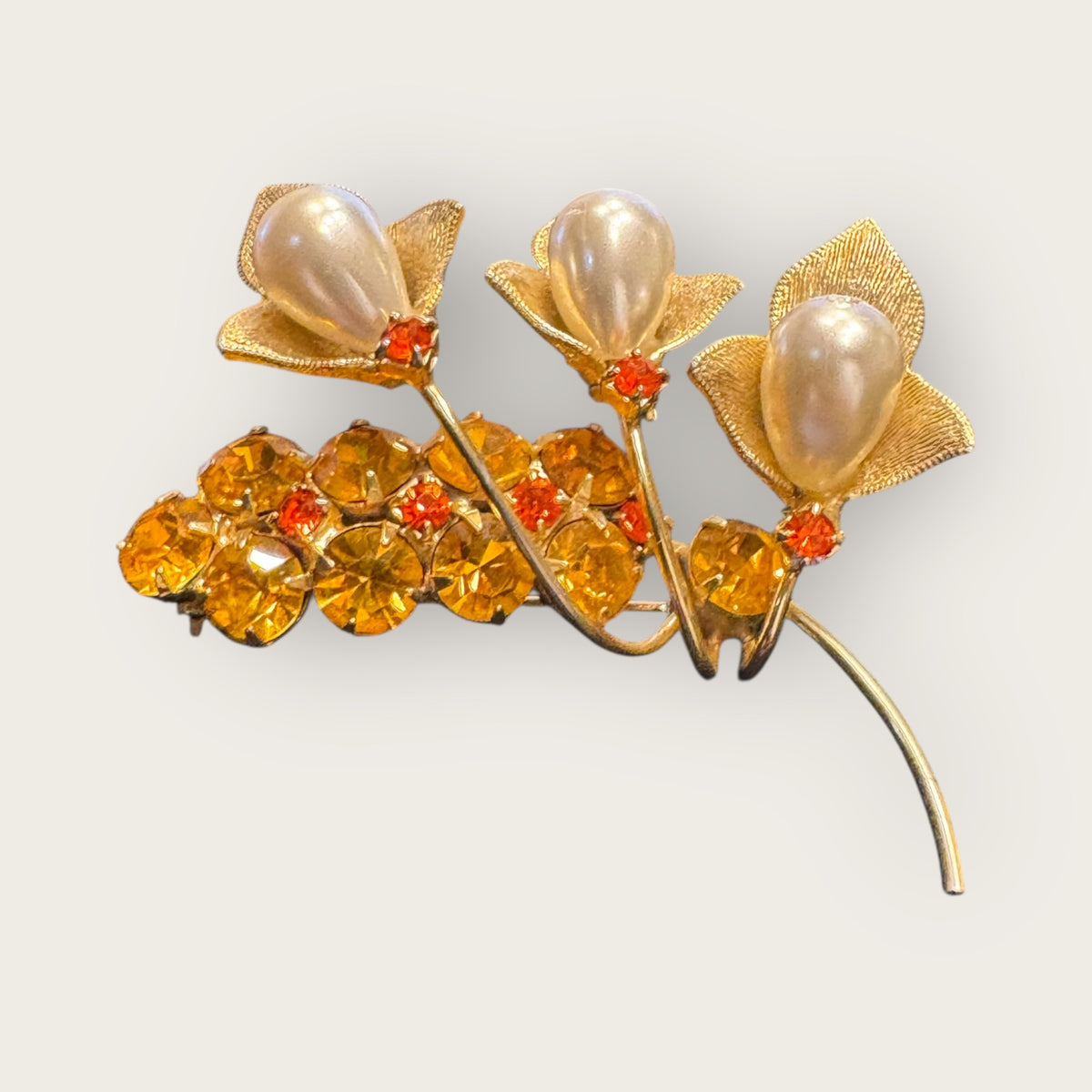 Vintage Gold-Tone Lily Spray Brooch – Faux Pearls & Topaz Rhinestones