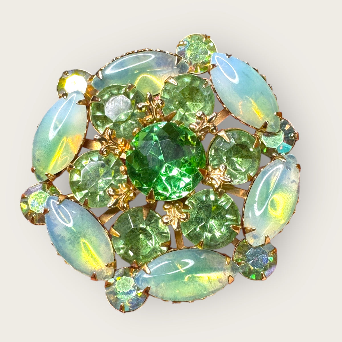 Vintage Givrè Glass & Peridot Rhinestone Domed Floral Brooch – Mid-Century Elegance