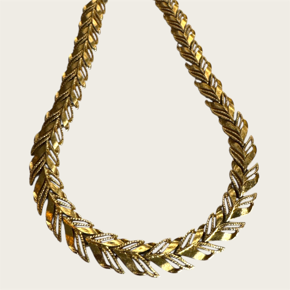 Vintage Monet Brushed Gold Leaf-Link Articulated Choker Necklace