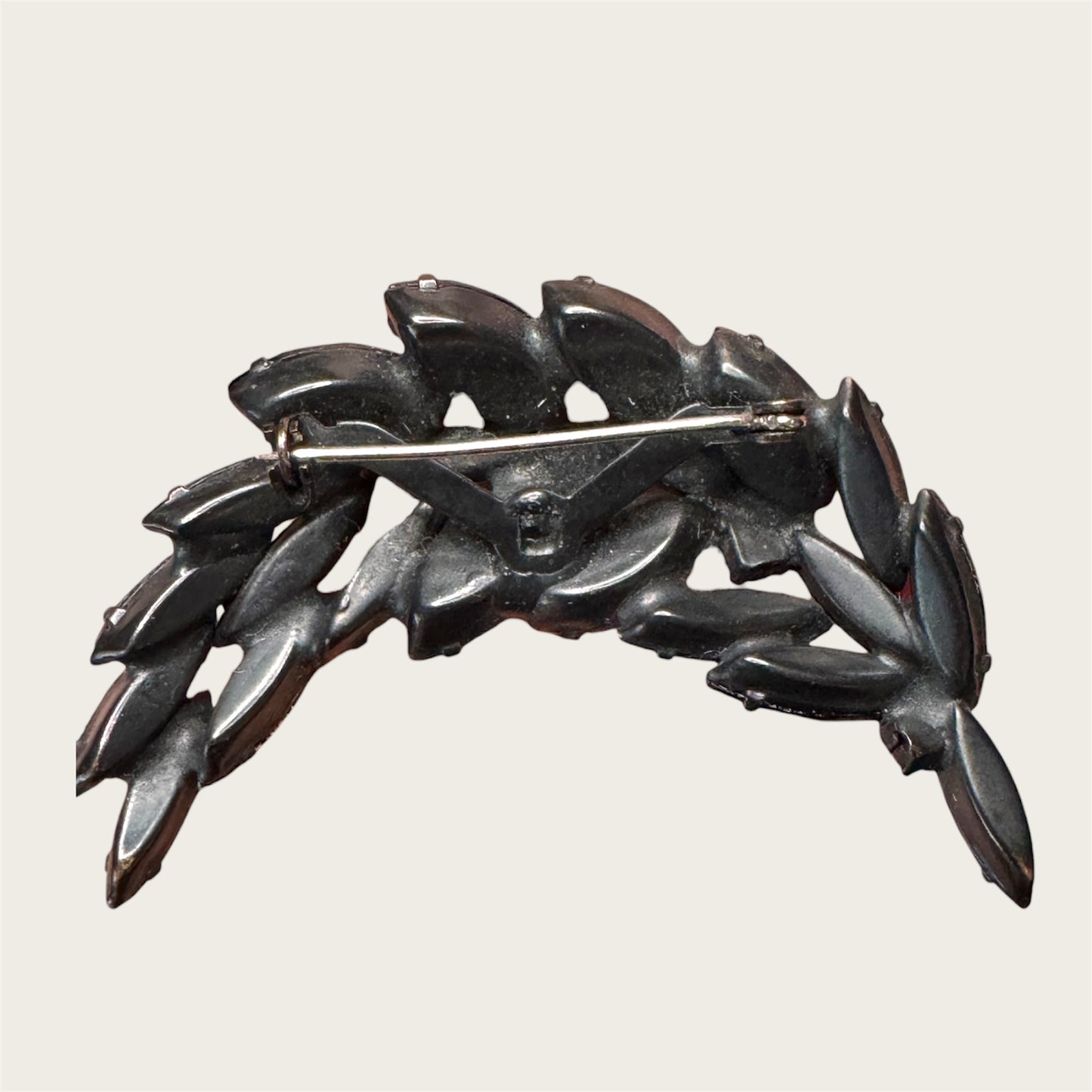 Vintage Japanned Black Marquise Leaf Brooch – Black Glass & Smoky Accents