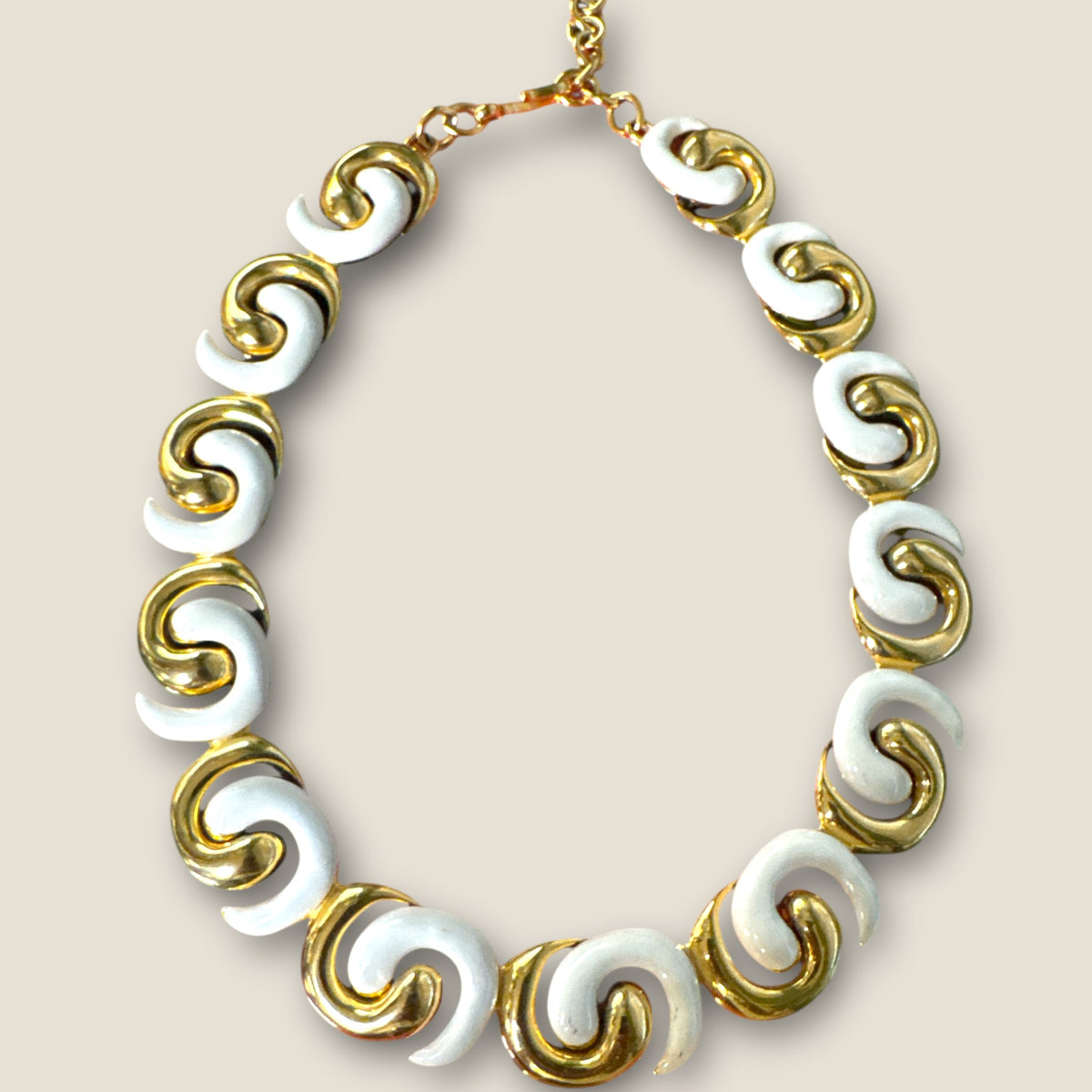 Vintage Monet Cream Enamel Sculptural Swirl Necklace – Gold-Tone Articulated Choker (Signed Monet)