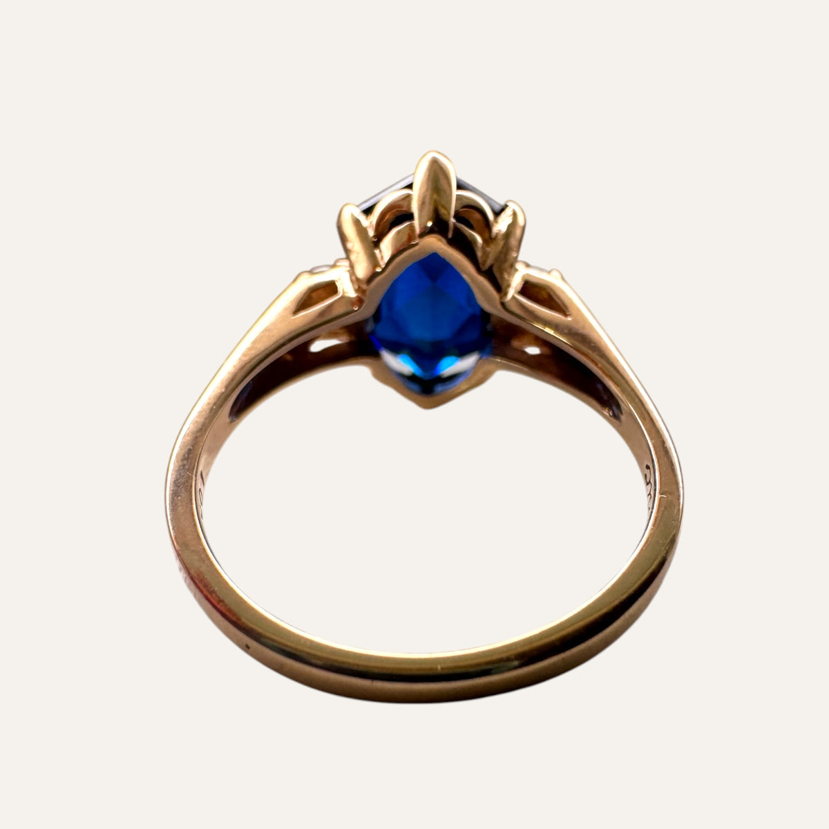 Vintage 10K Gold Freeform Shield-Cut Blue Spinel Ring with Quartz Accents