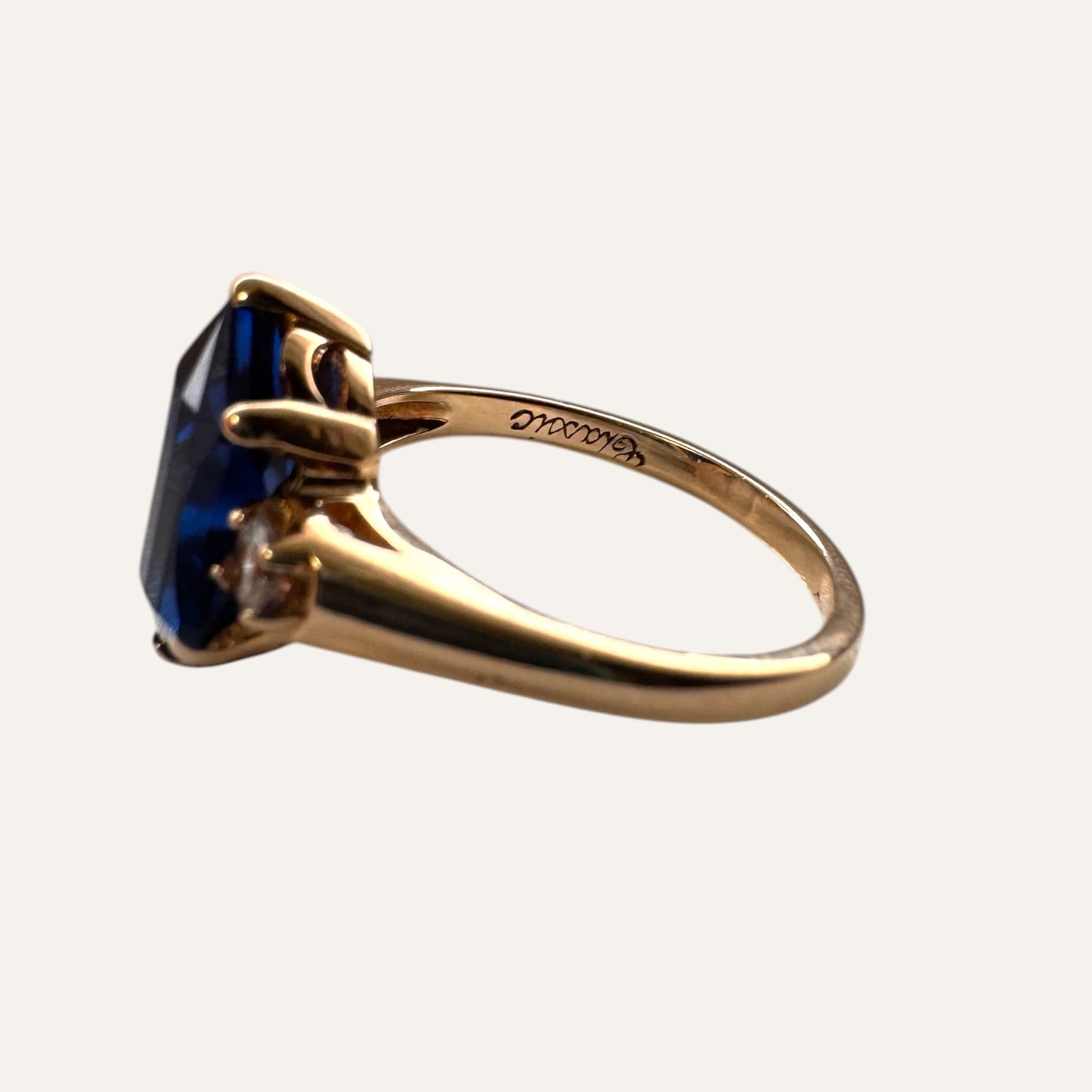 Vintage 10K Gold Freeform Shield-Cut Blue Spinel Ring with Quartz Accents