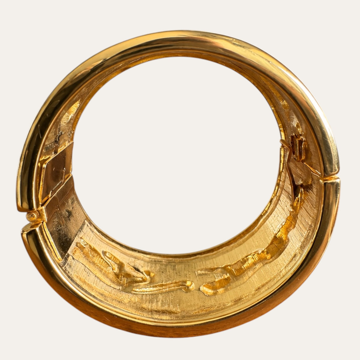 Vintage Cartier-Inspired Walking Cats Hinged Statement Bracelet — Gold & Textured Silver Tone