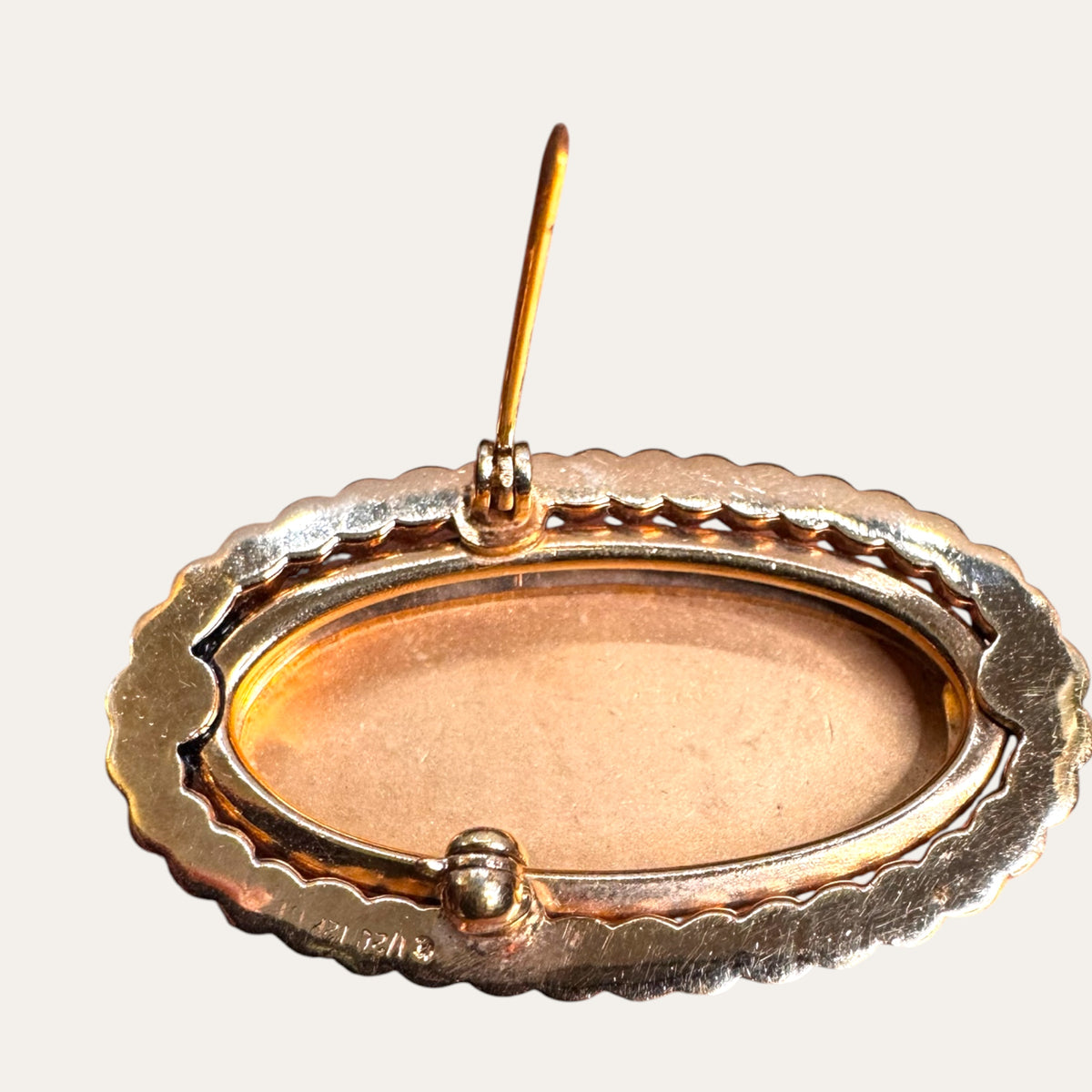 Vintage 1/20 12K Gold Filled Rose Gold Floral Engraved Oval Brooch – Mid-Century