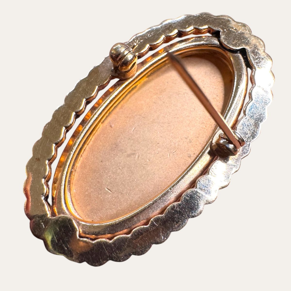 Vintage 1/20 12K Gold Filled Rose Gold Floral Engraved Oval Brooch – Mid-Century
