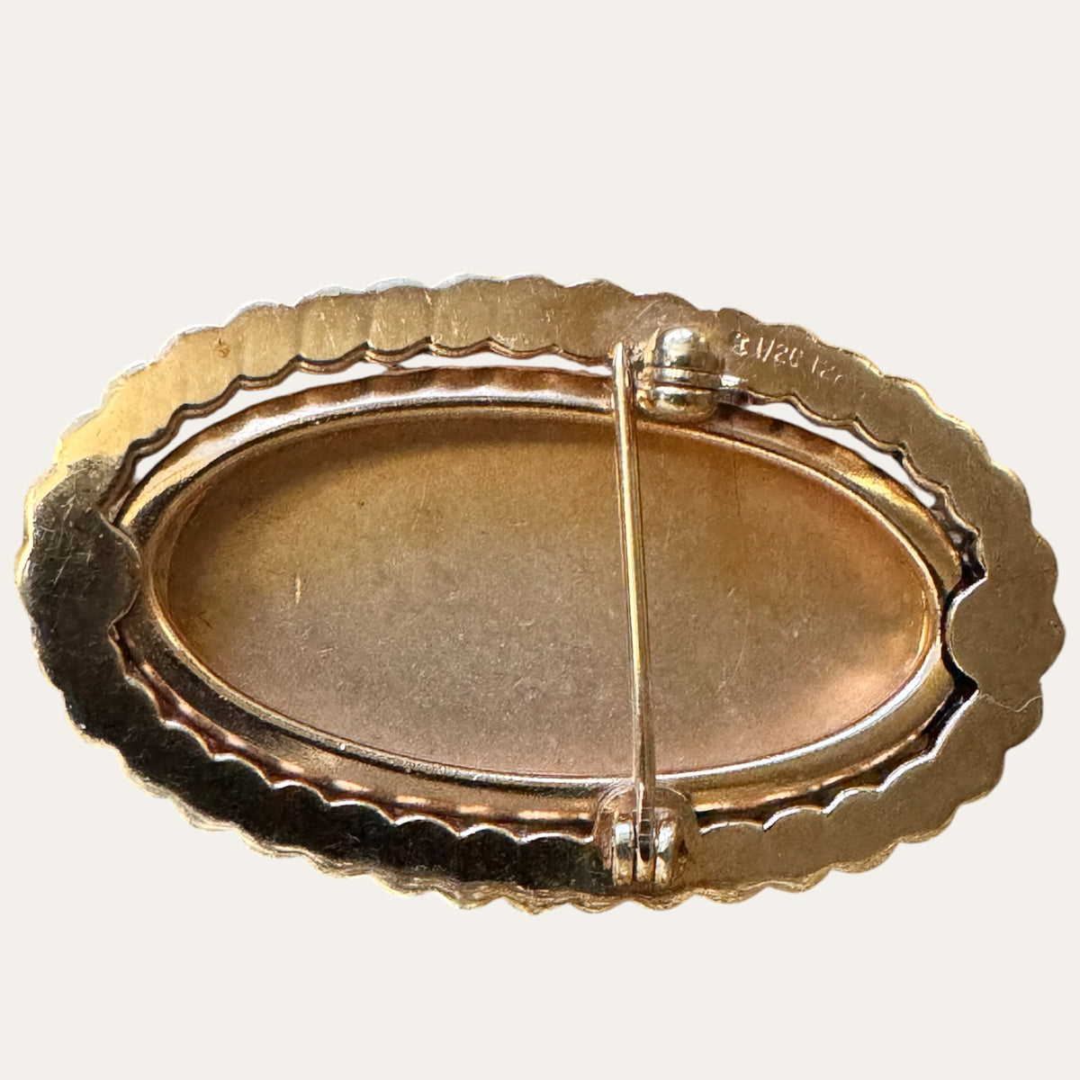 Vintage 1/20 12K Gold Filled Rose Gold Floral Engraved Oval Brooch – Mid-Century