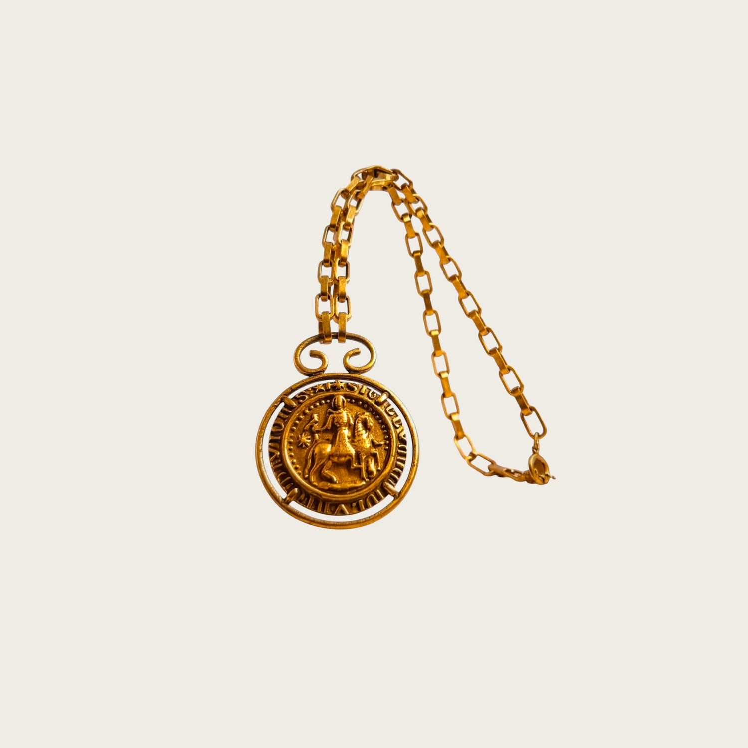 Vintage Accessocraft
