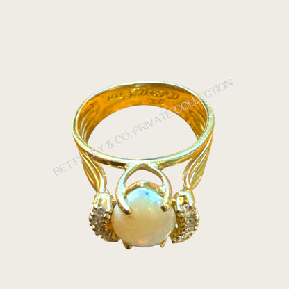 Vintage 14k Gold Marquise Opal & Diamond Cocktail Ring – Luminous Fire Opal Halo | Private Collection.